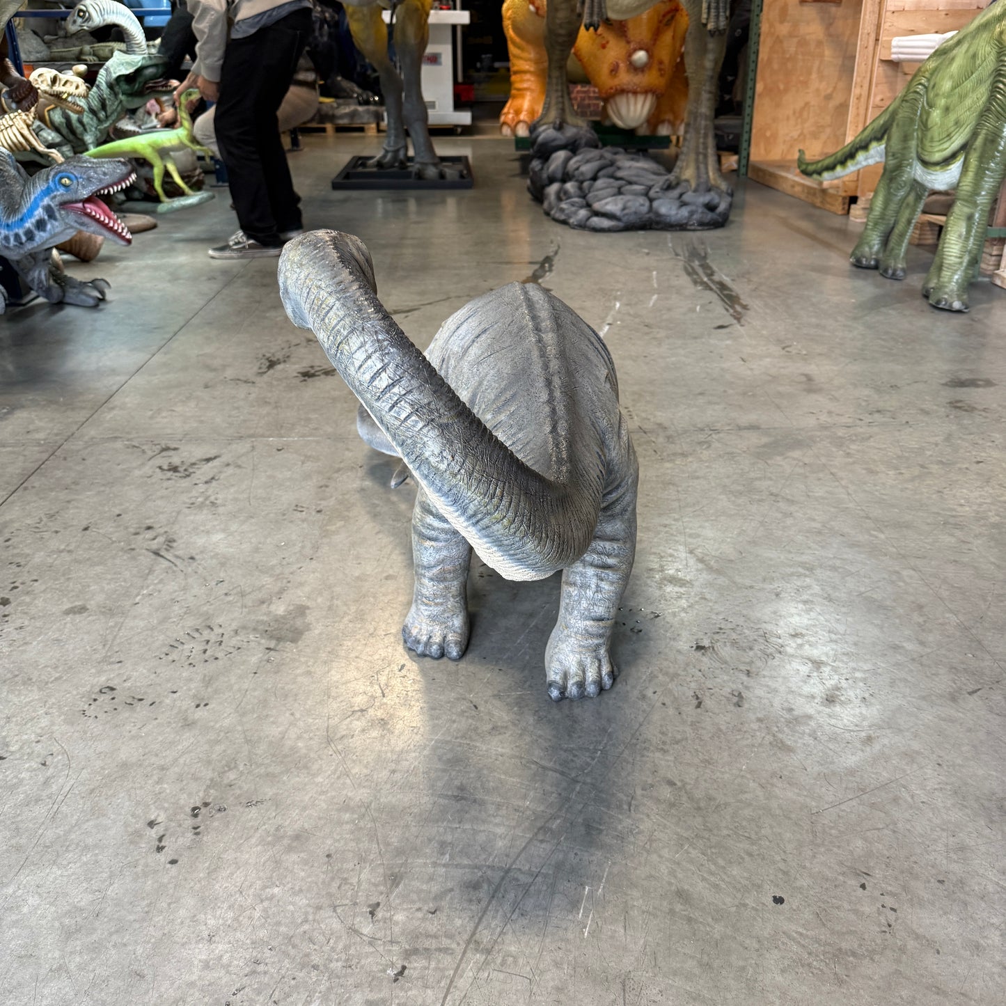 Small Apatosaurus Dinosaur Statue