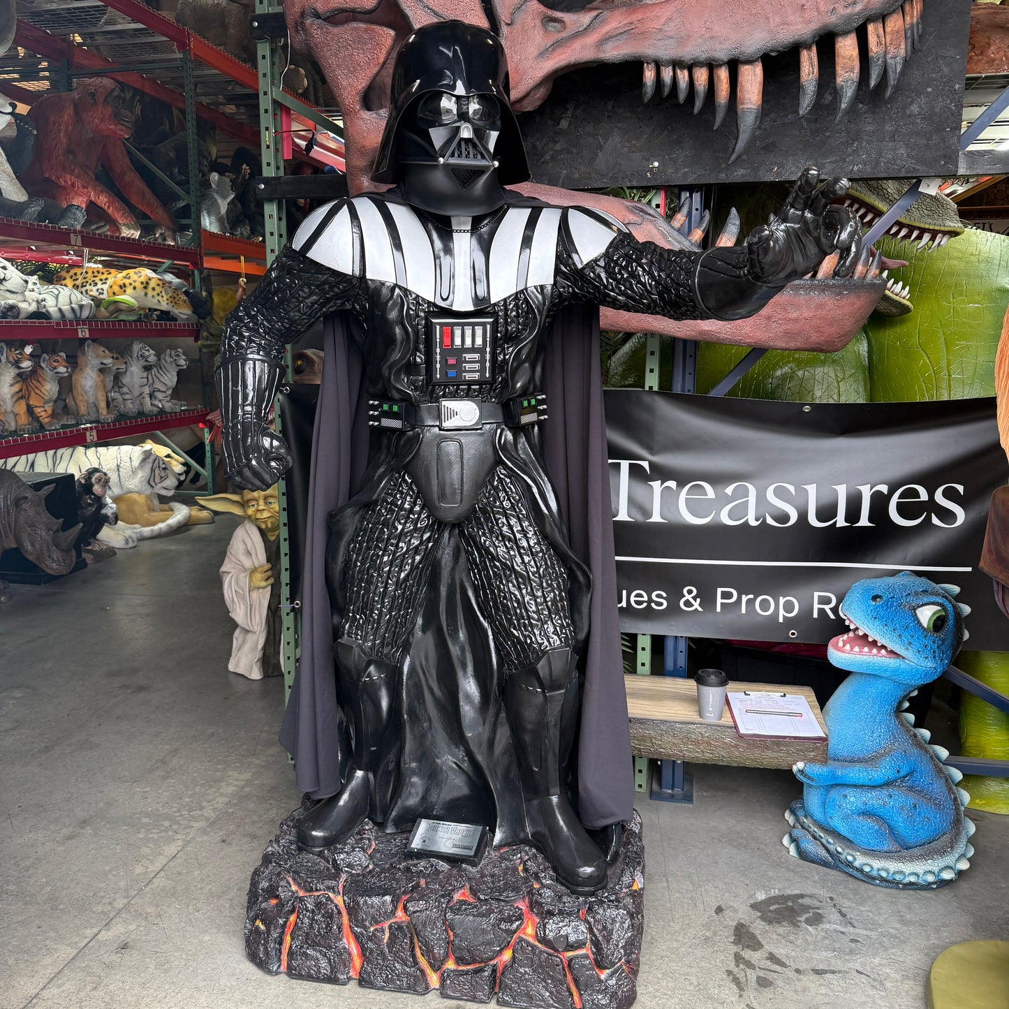 Dark Space Warrior Statue
