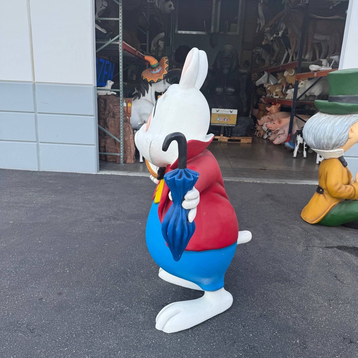 Large Nivens the Rabbit Statue