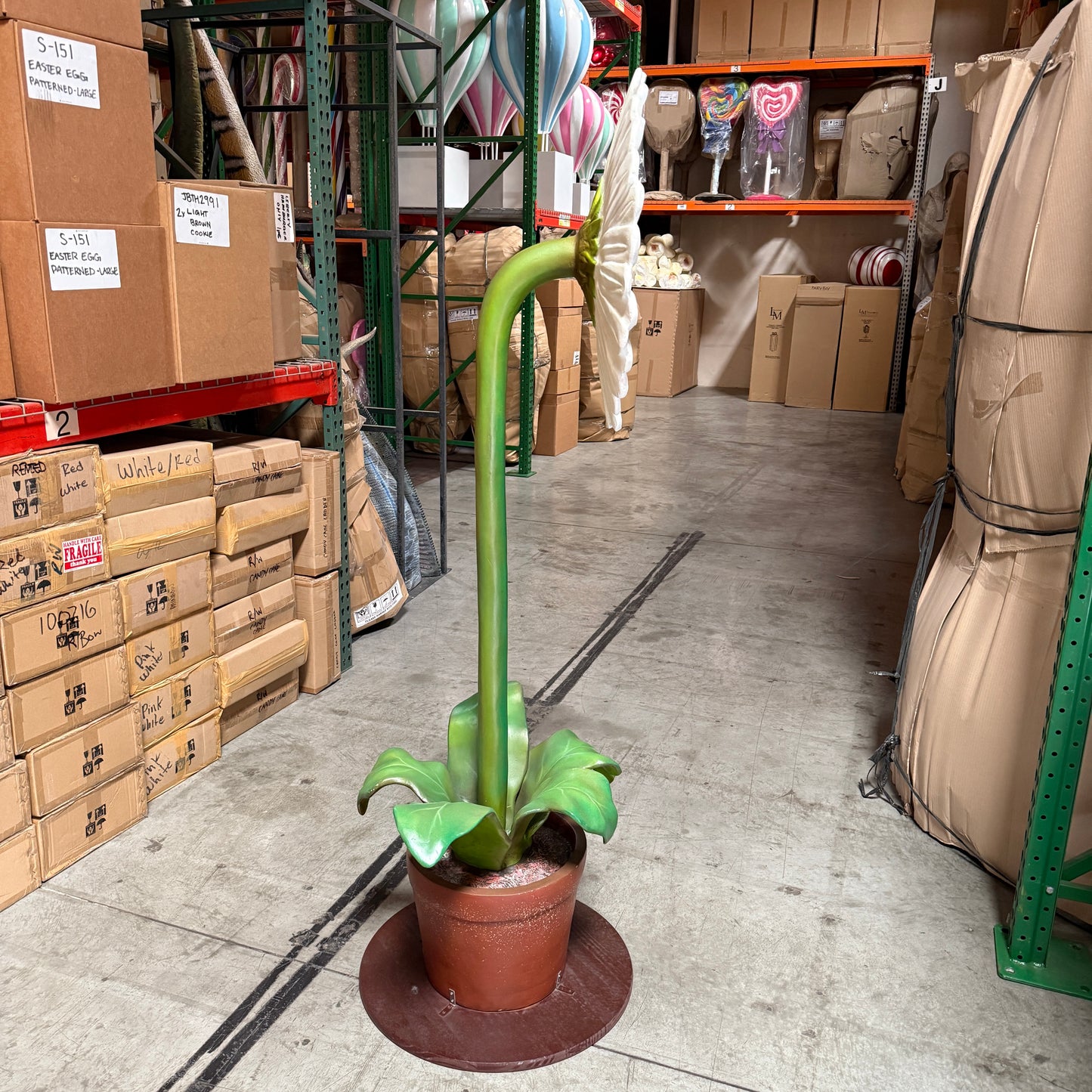 Large Daisy Flower Statue