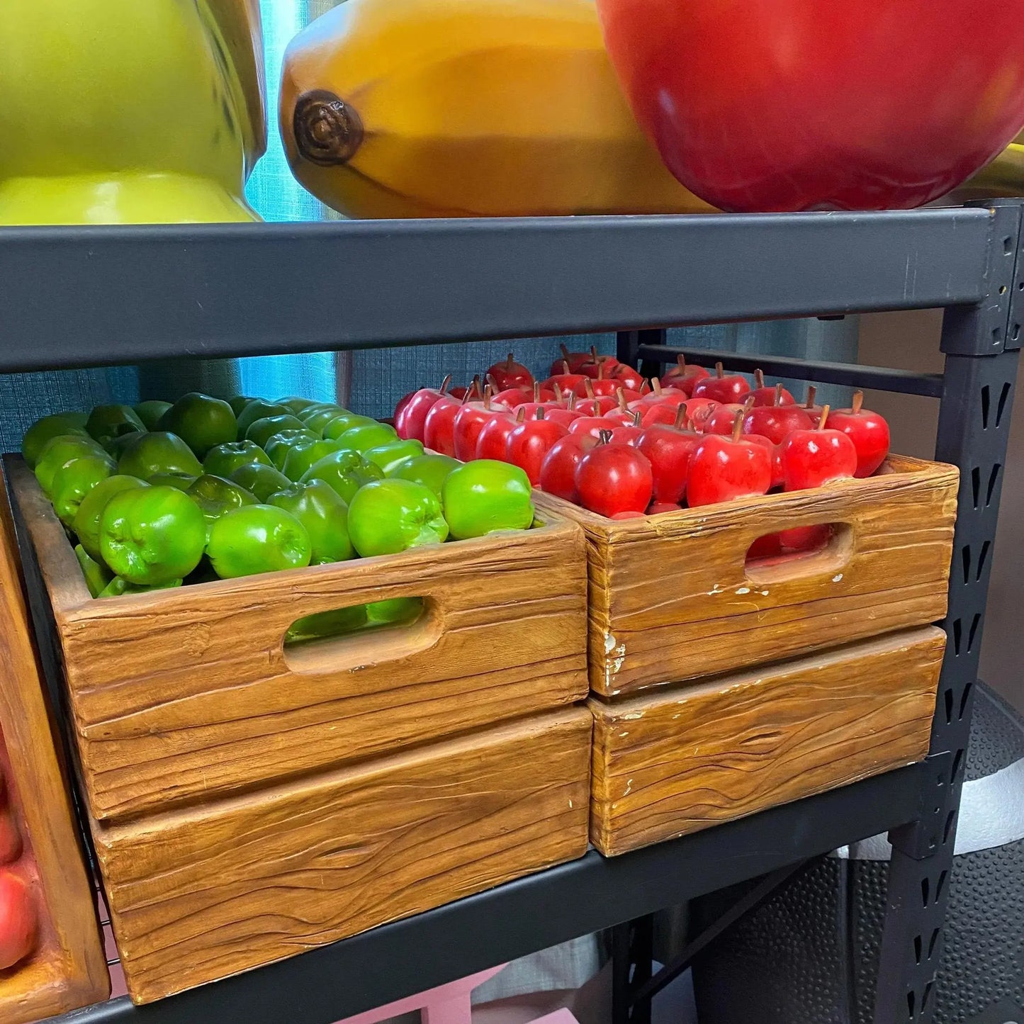 Case Of Green Apples Statue R0310-C022-PT