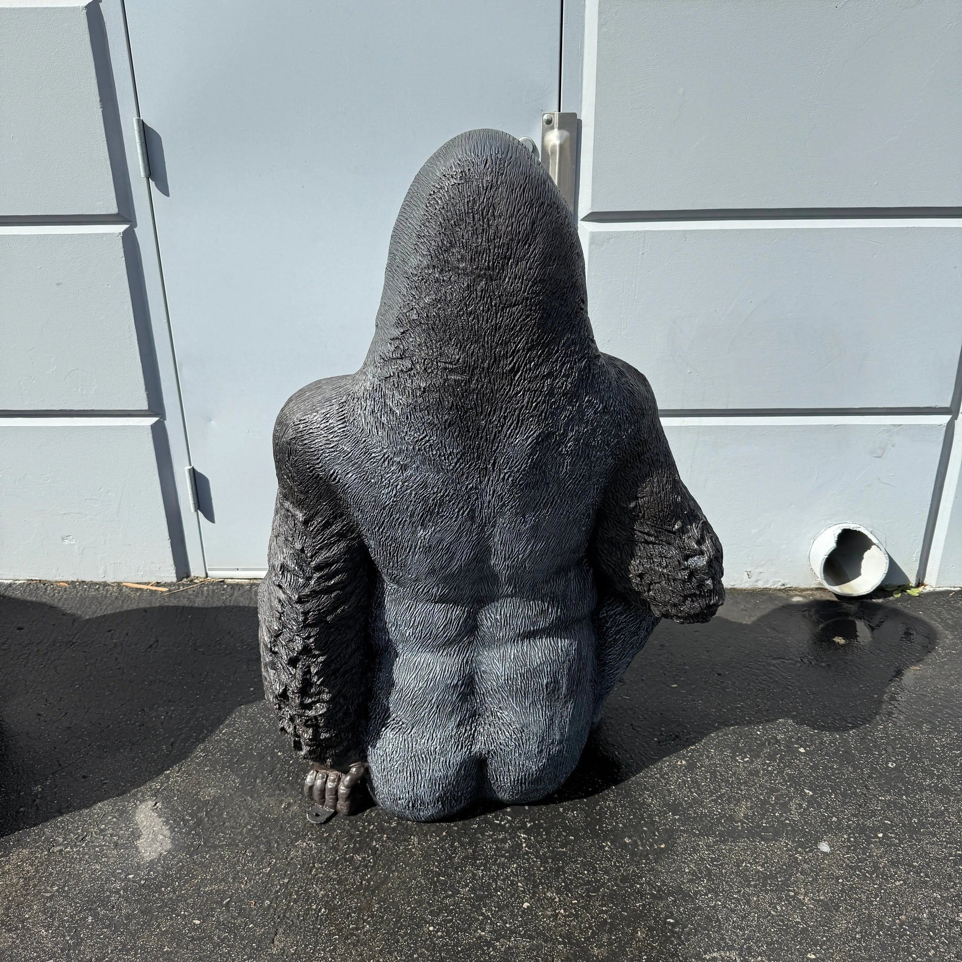 Small Silver Back Gorilla Statue A0131-090009-H