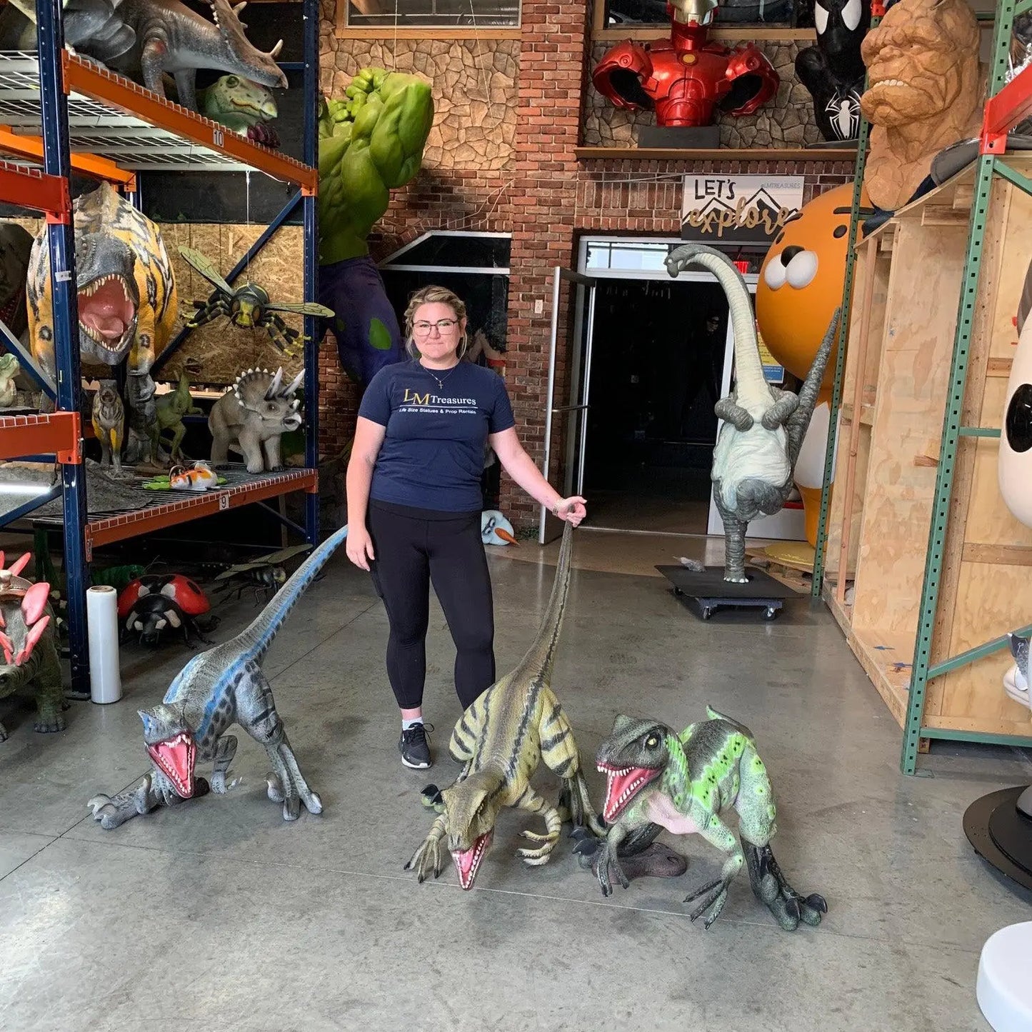 Brown Velociraptor Baby Dinosaur Statue A0294-230019-H