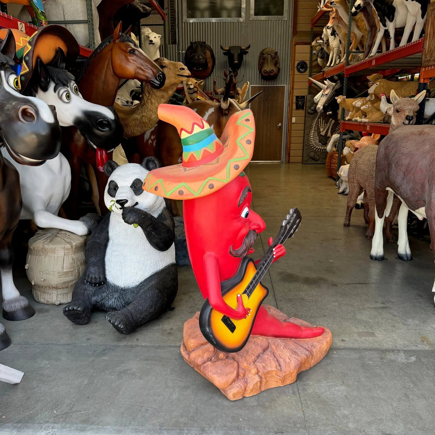 Singing Chili Statue LS255-C026-PT