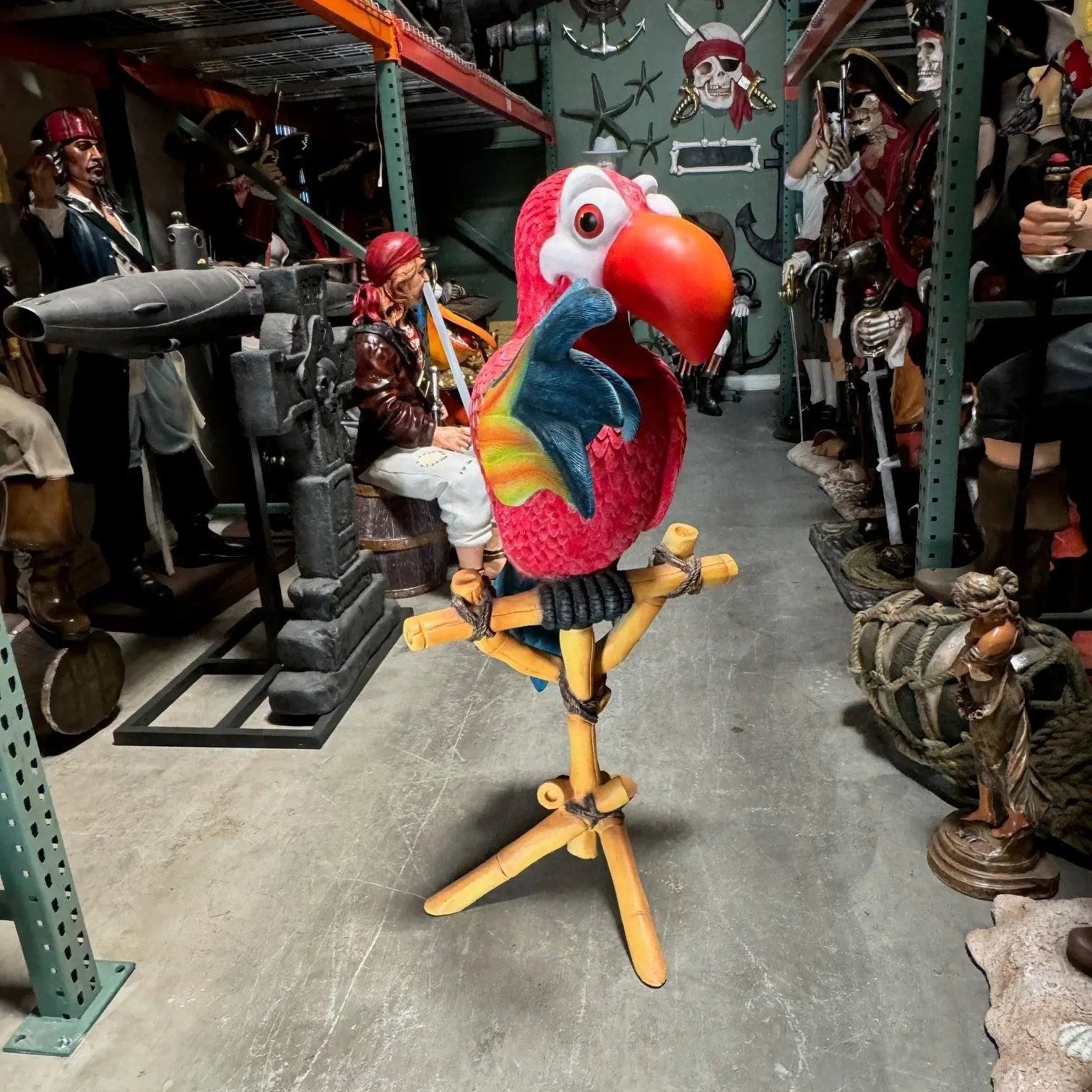 Comic Parrot Statue On Stand A0747-C058-PT