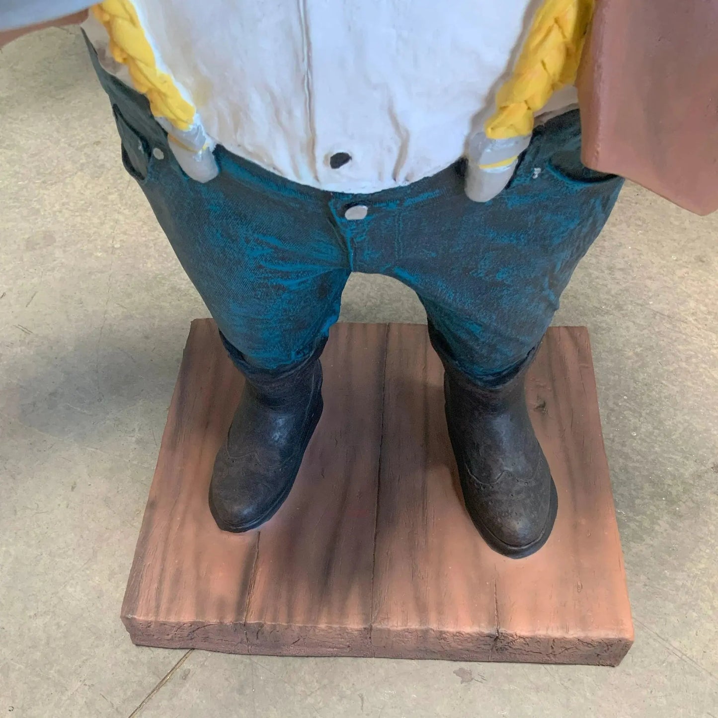 Bartender Statue LS272-C177-PT