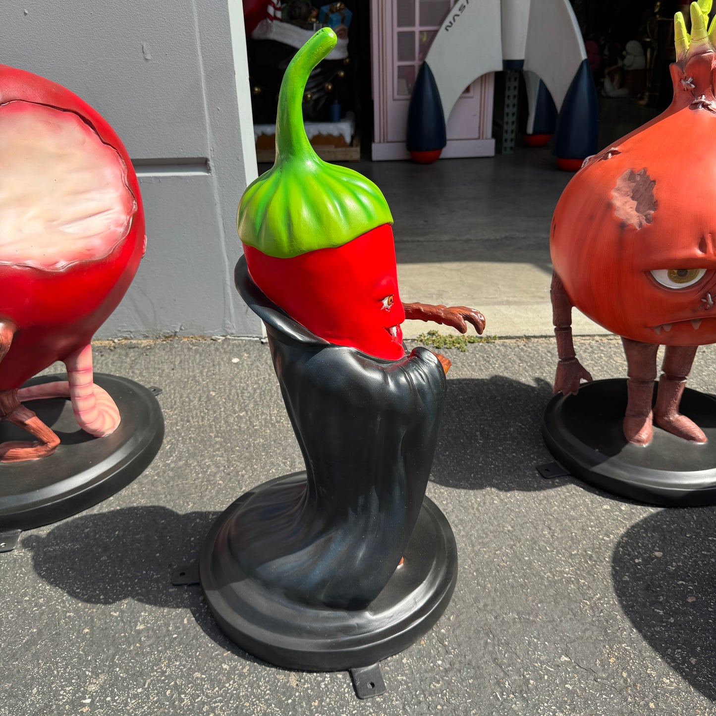 Count Dracula Chili Spooky Veggie Statue