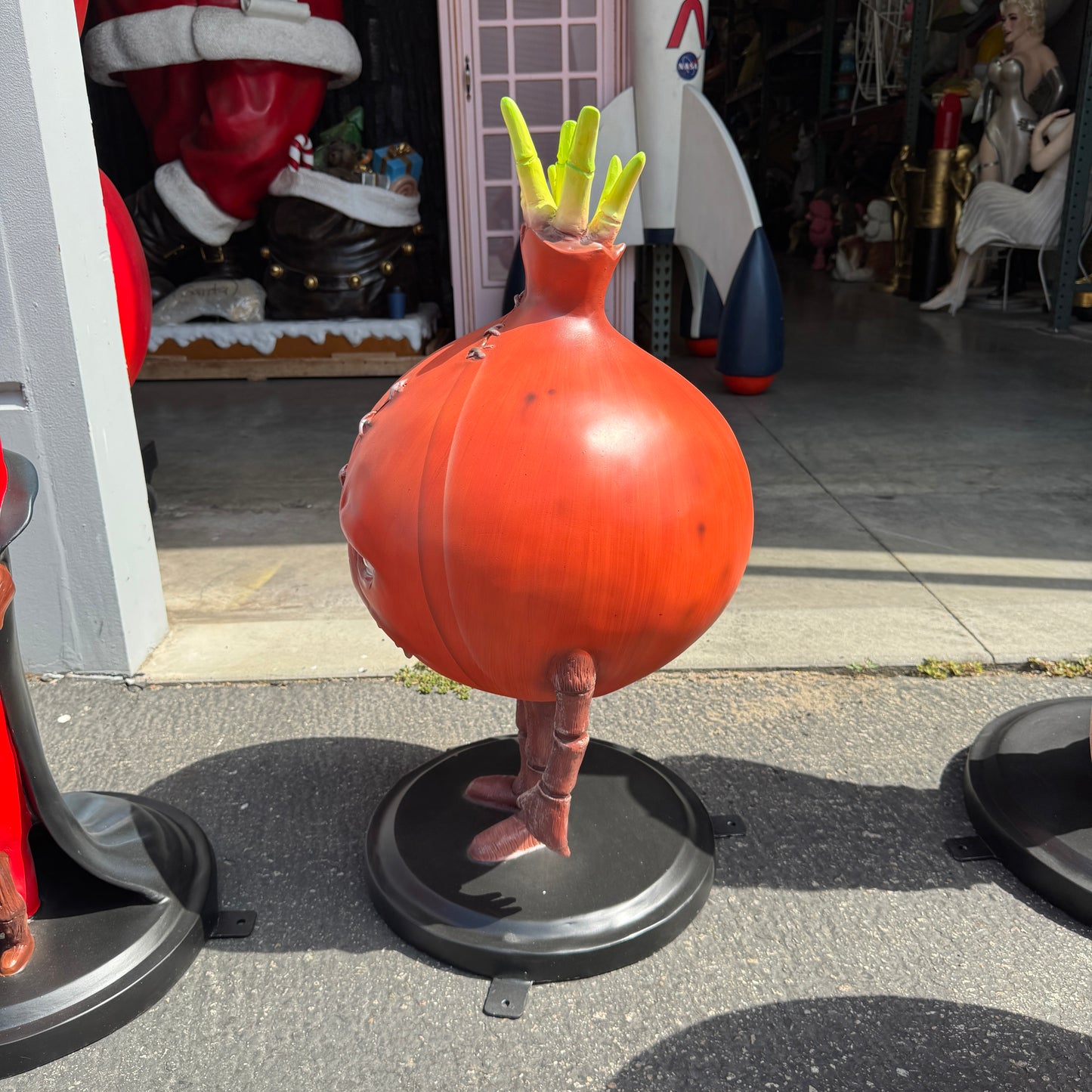 Rotten Onion Spooky Veggie Statue
