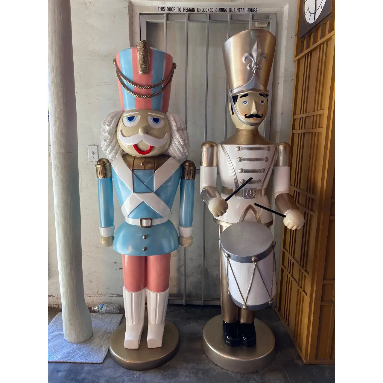 Pastel Nutcracker Christmas Statue S0020P-CCNU6-H