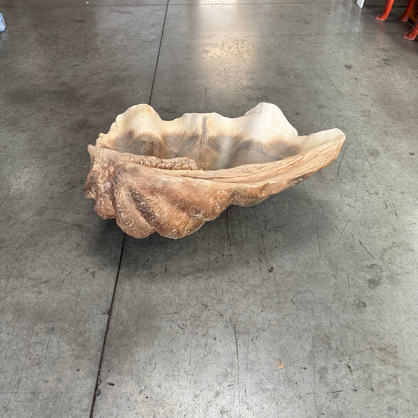 Clam Sea Shell Statue