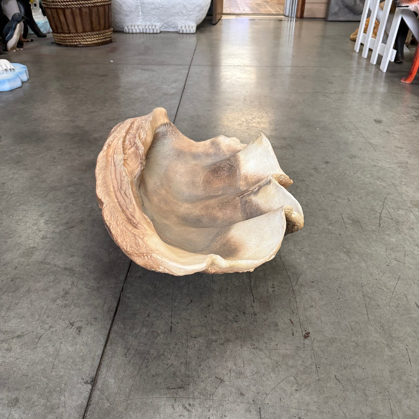 Clam Sea Shell Statue