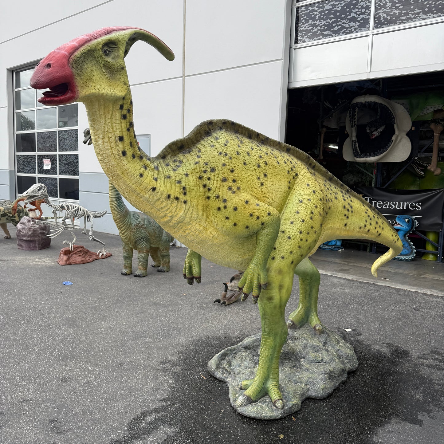 Parasaurolophus Dinosaur Life Size Statue