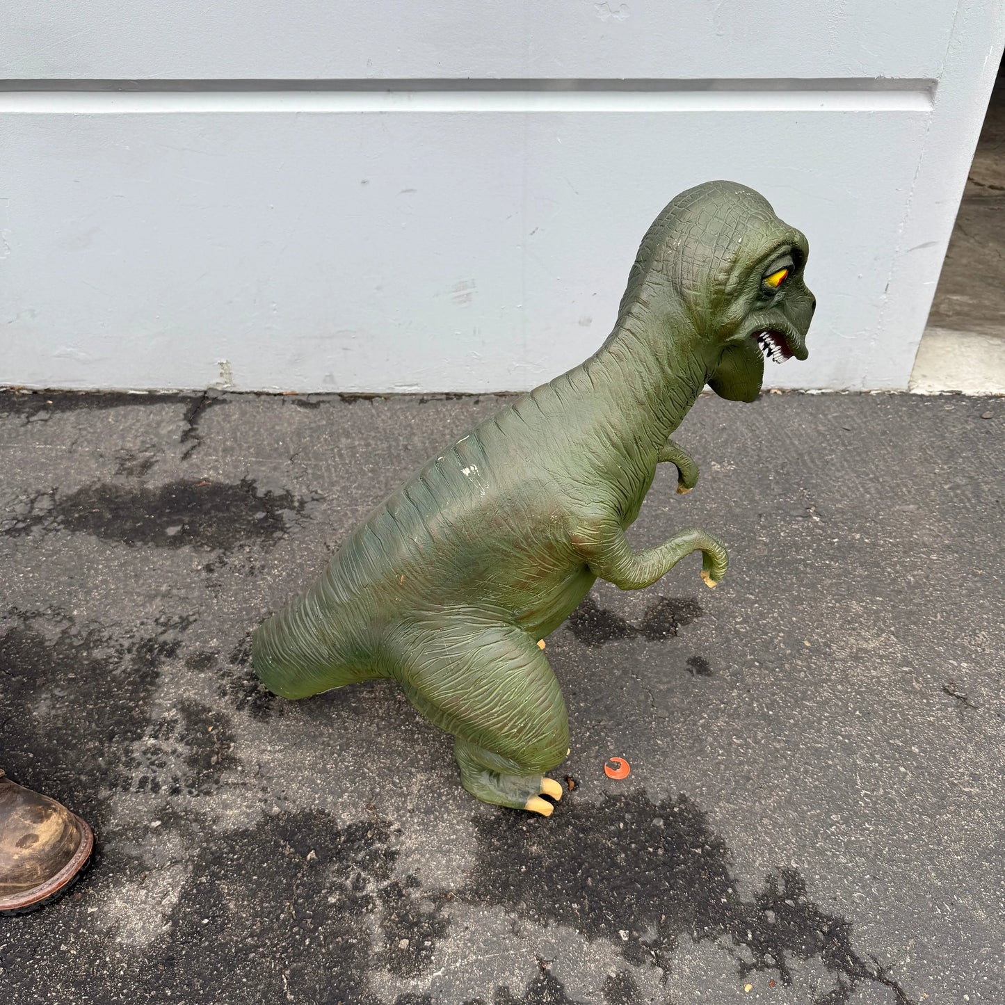 Baby T-Rex Dinosaur Statue A0631-R040-PT