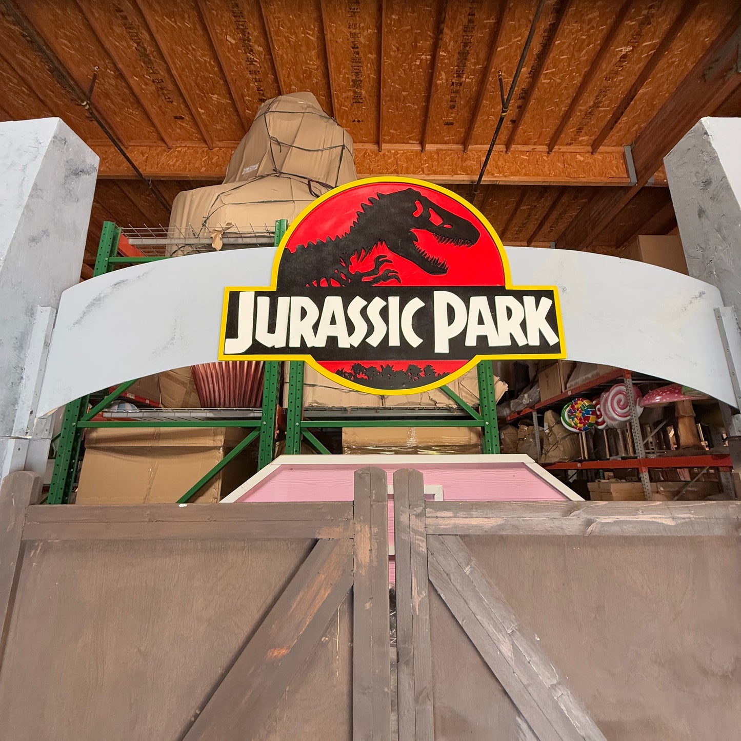 Safari Dino Gate Archway
