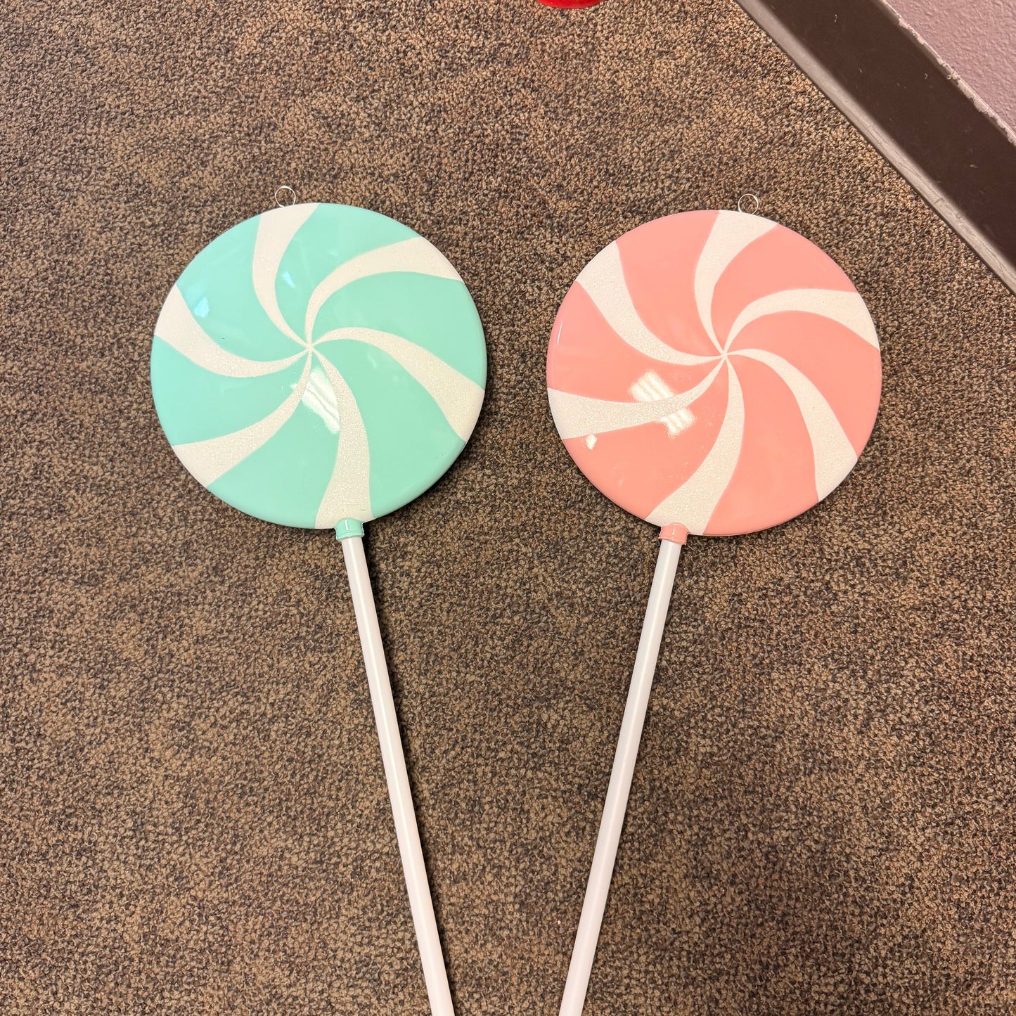 Small Twirl Pink Lollipop Statue F0021-TLP-P