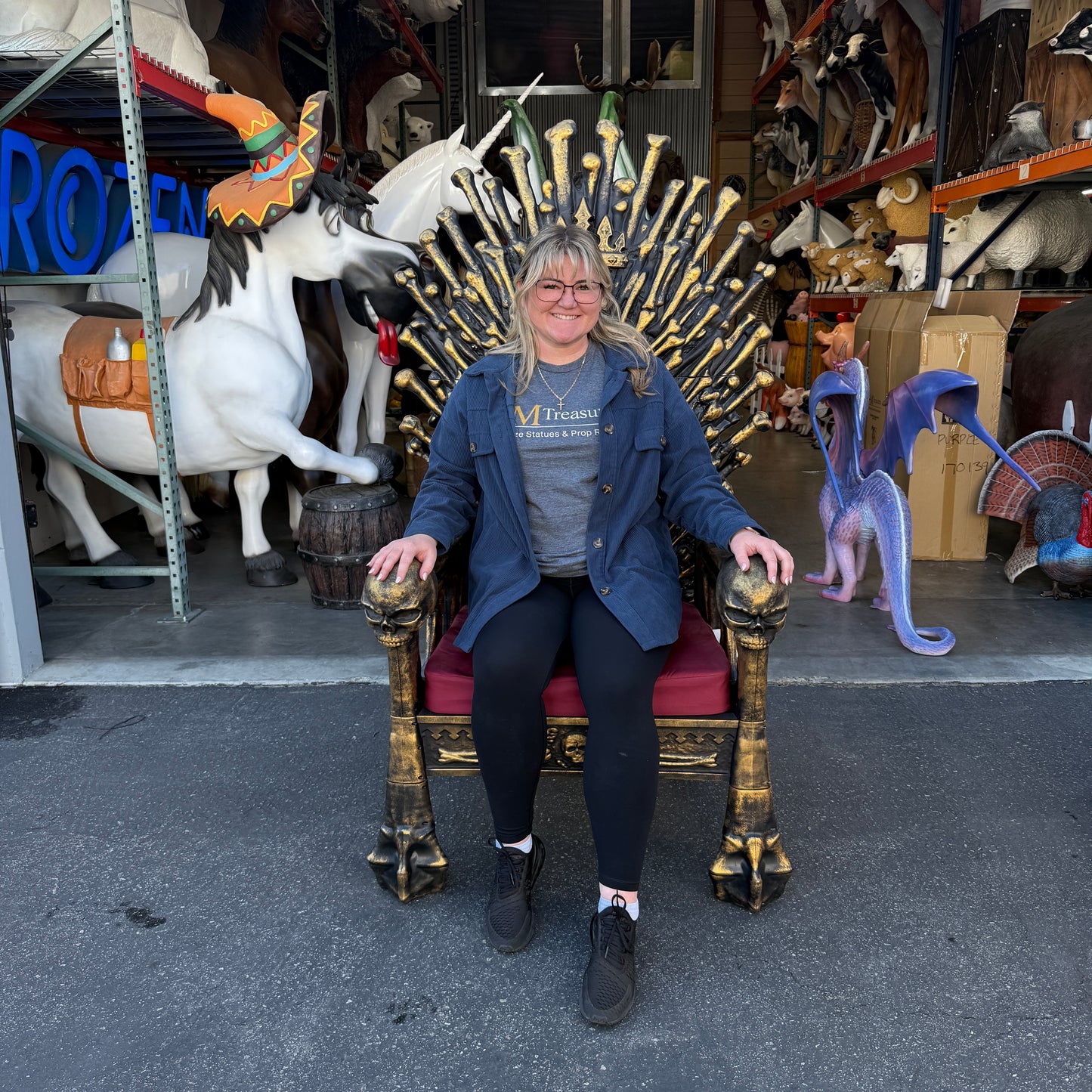 Skeleton Bones Throne