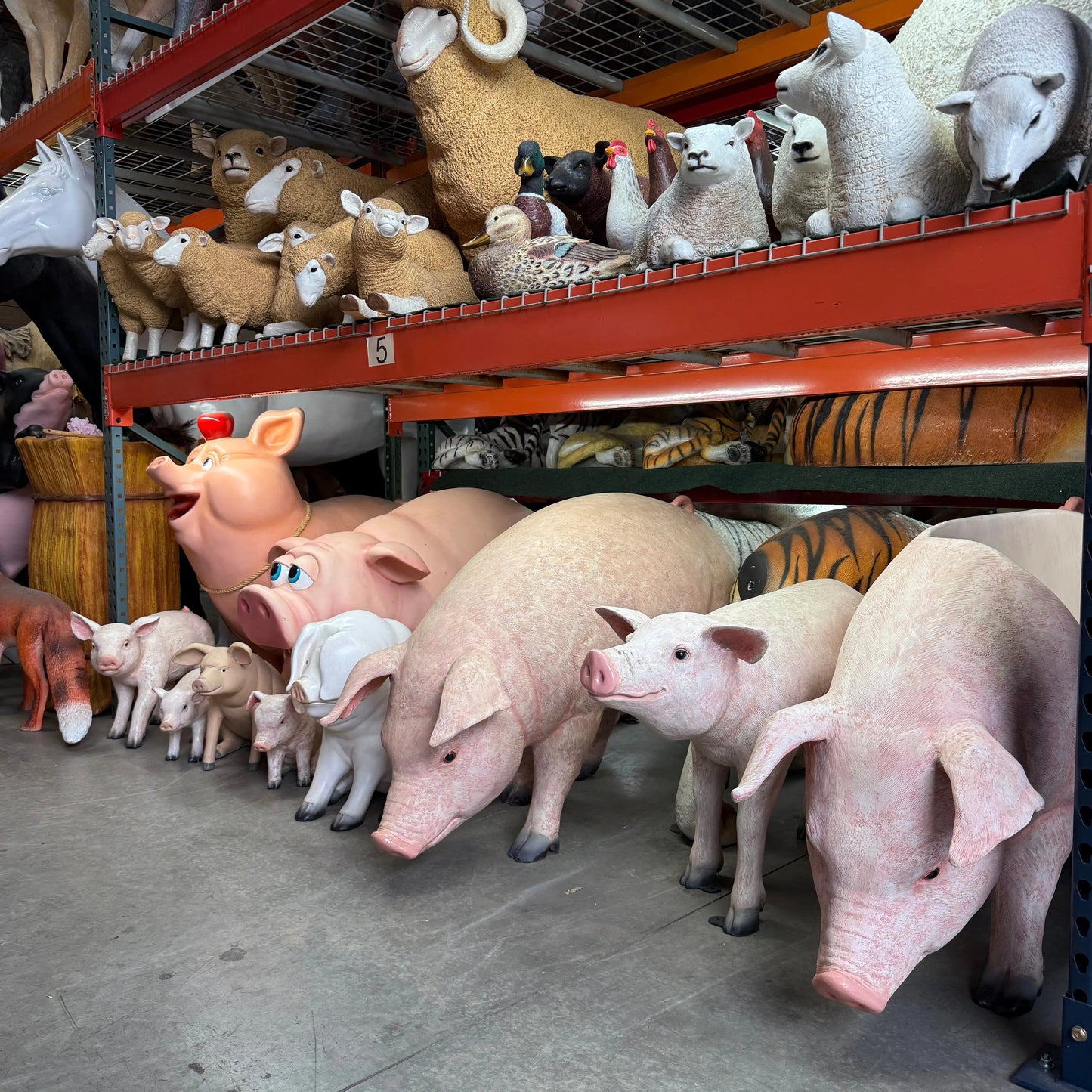 Fat Pig Standing Statue A0303-120073-H