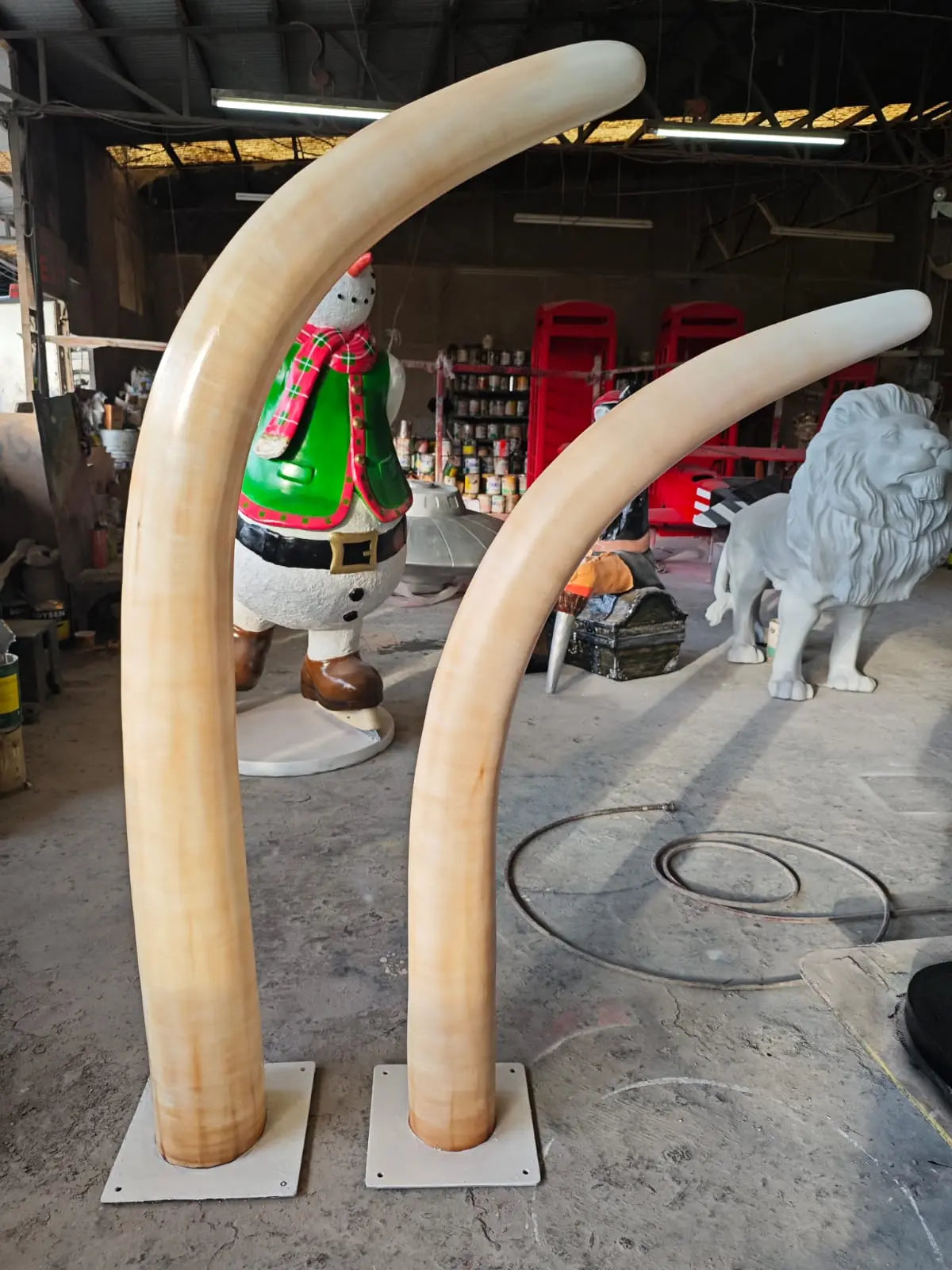 Large Dinosaur Rib Archway Statue A0881L-ABH-A