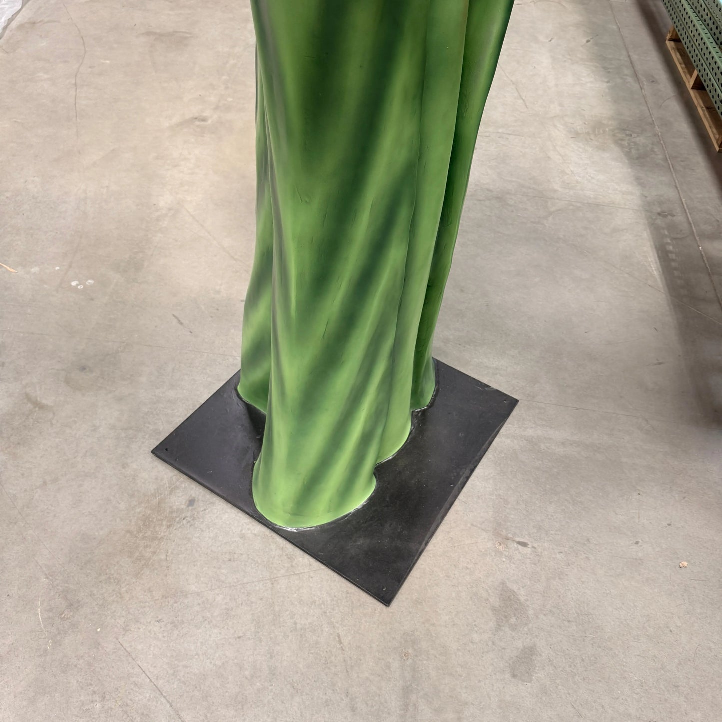 Giant Blue Flower Statue F0232B-2200-5-T