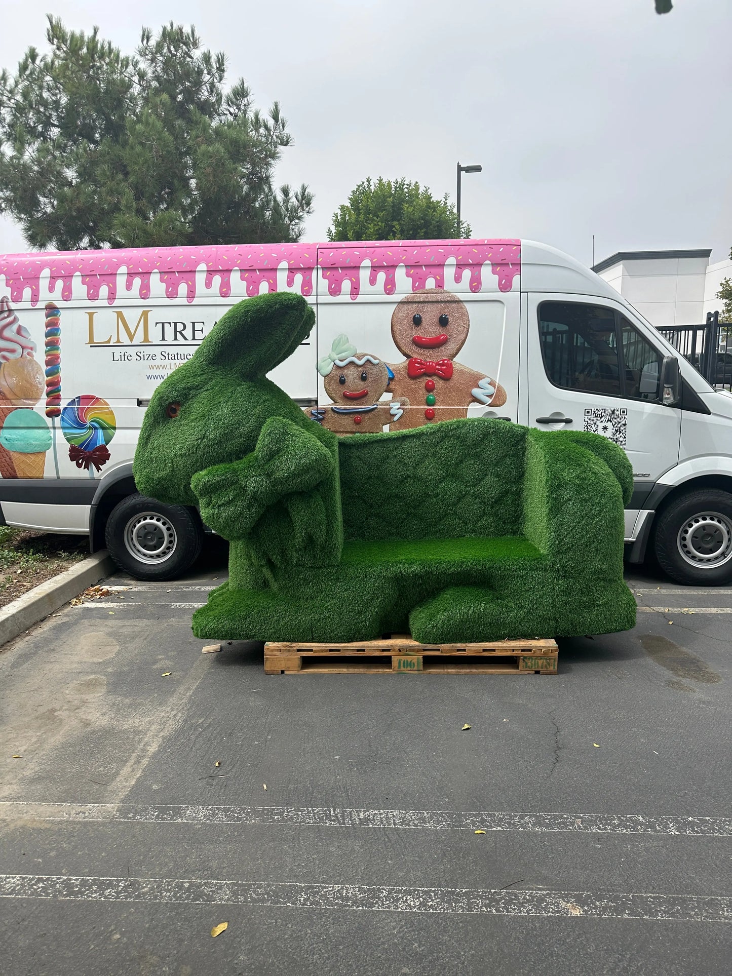 Grass Bunny Sofa Bench Statue F0213-10521-T