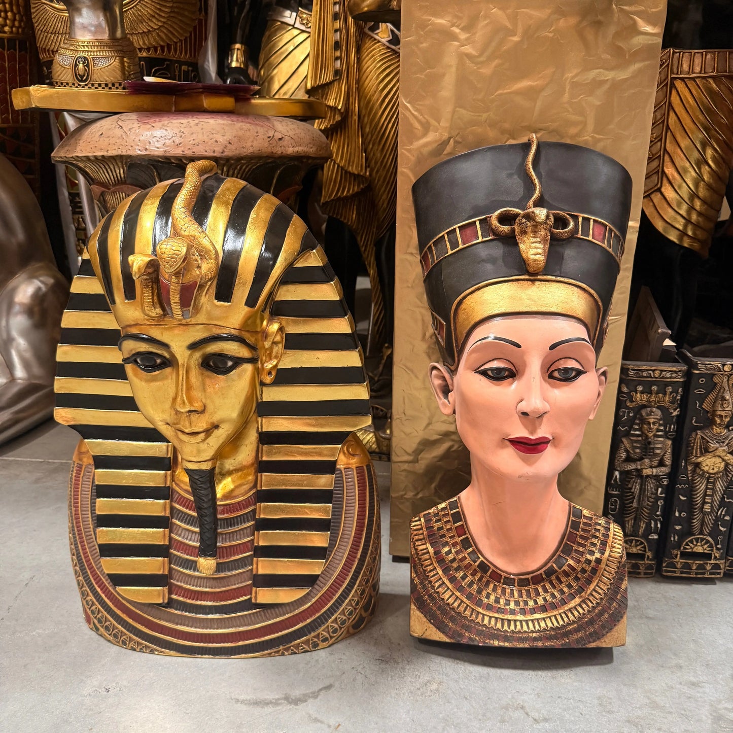 Egyptian Queen Nefertiti Bust Statue E0033A-OTTUB-H
