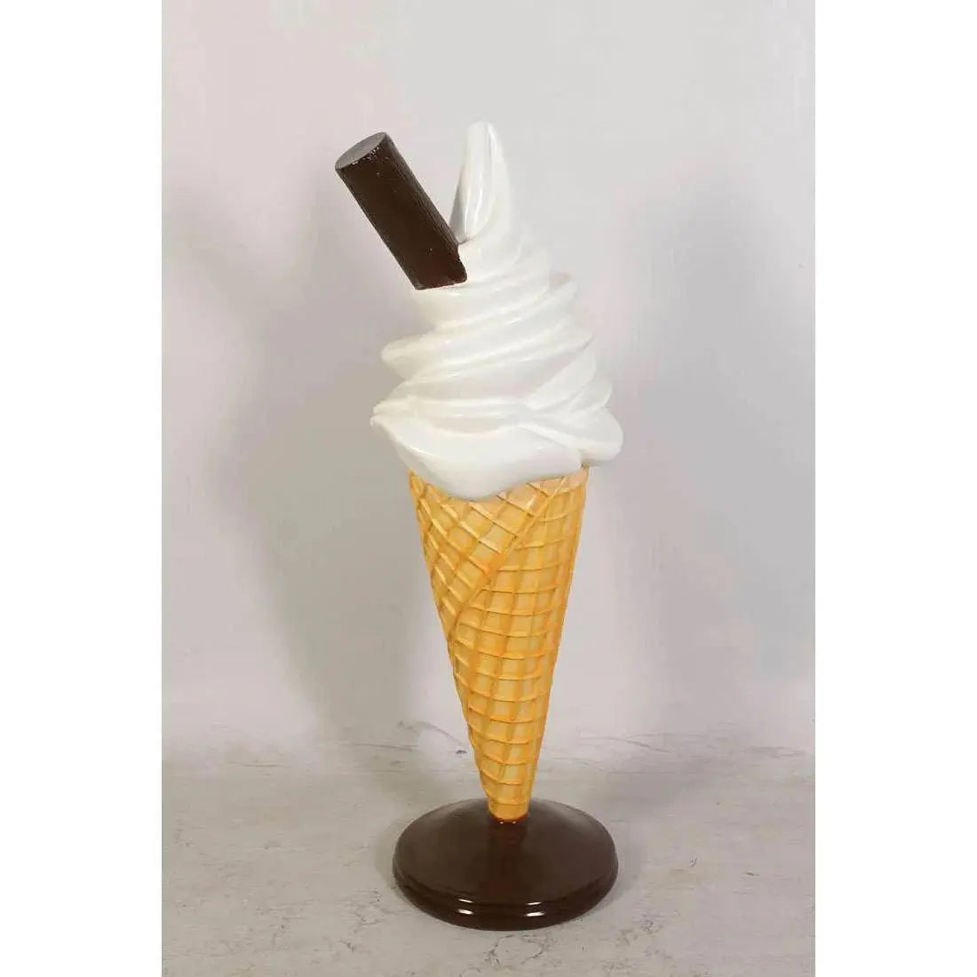 Small Vanilla Soft Serve Ice Cream Statue R0336V-JR0045-H