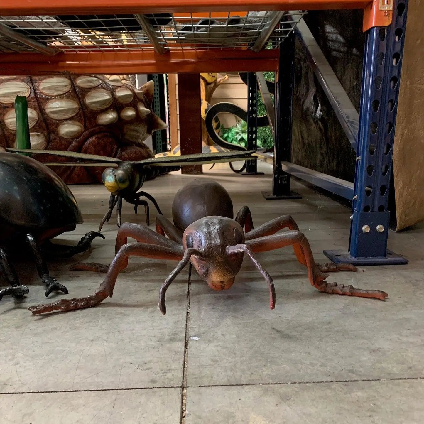 Ant Statue A0587-R054-PT