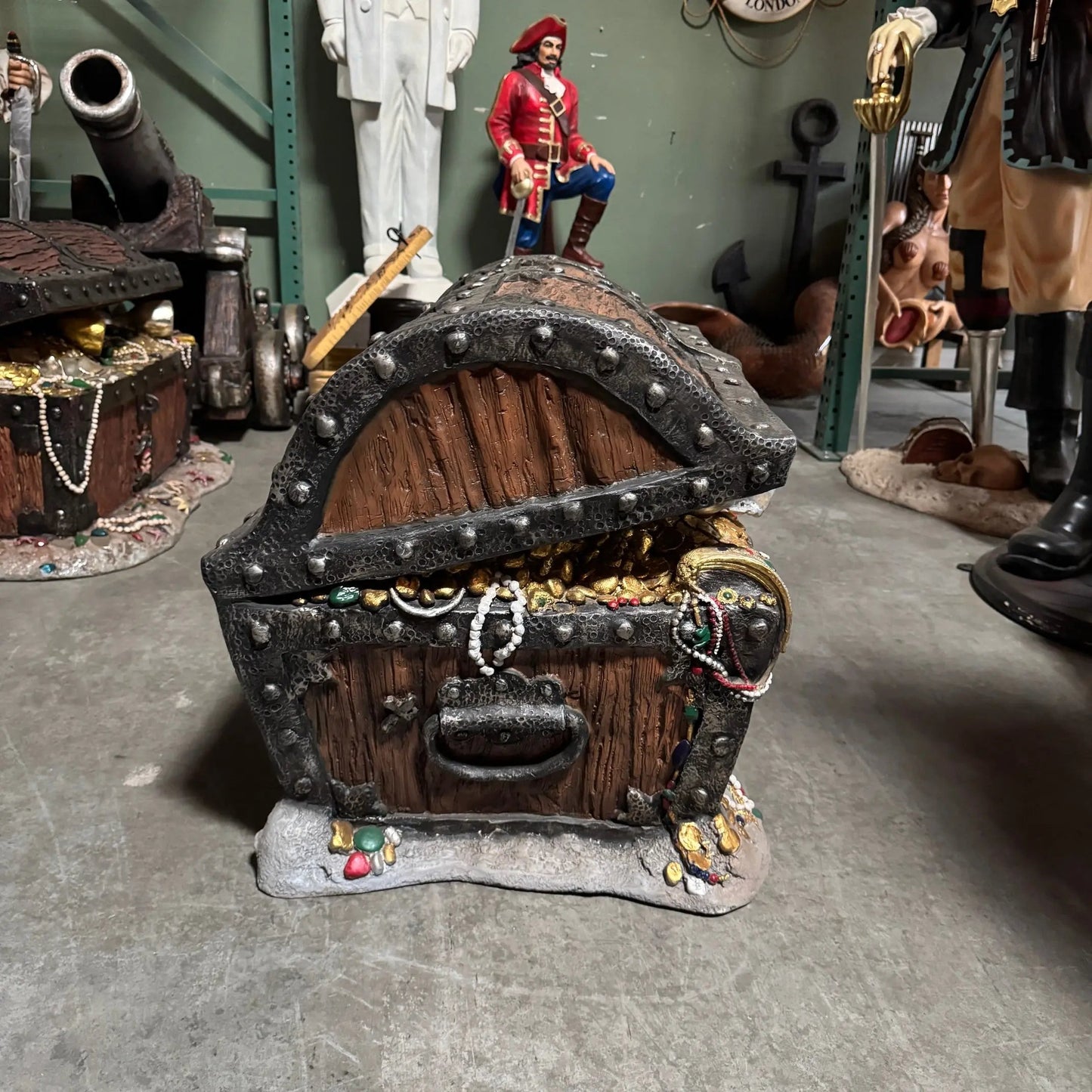 Big Treasure Chest Life Size Statue LS261-R079-PT