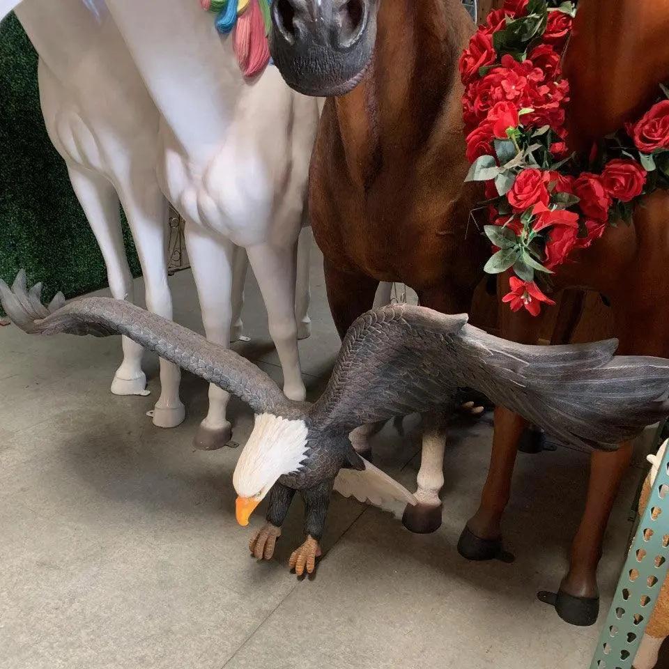 Flying Bald Eagle Statue A0669-R181-PT