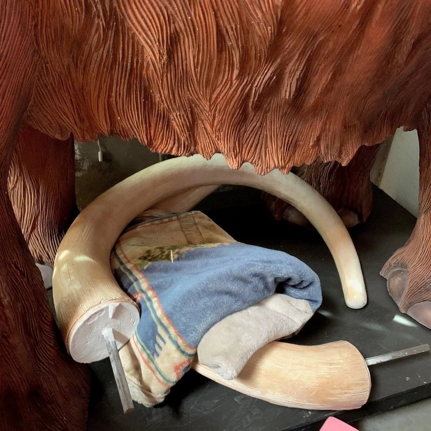 Mammoth Life Size Statue A0600-R184-PT