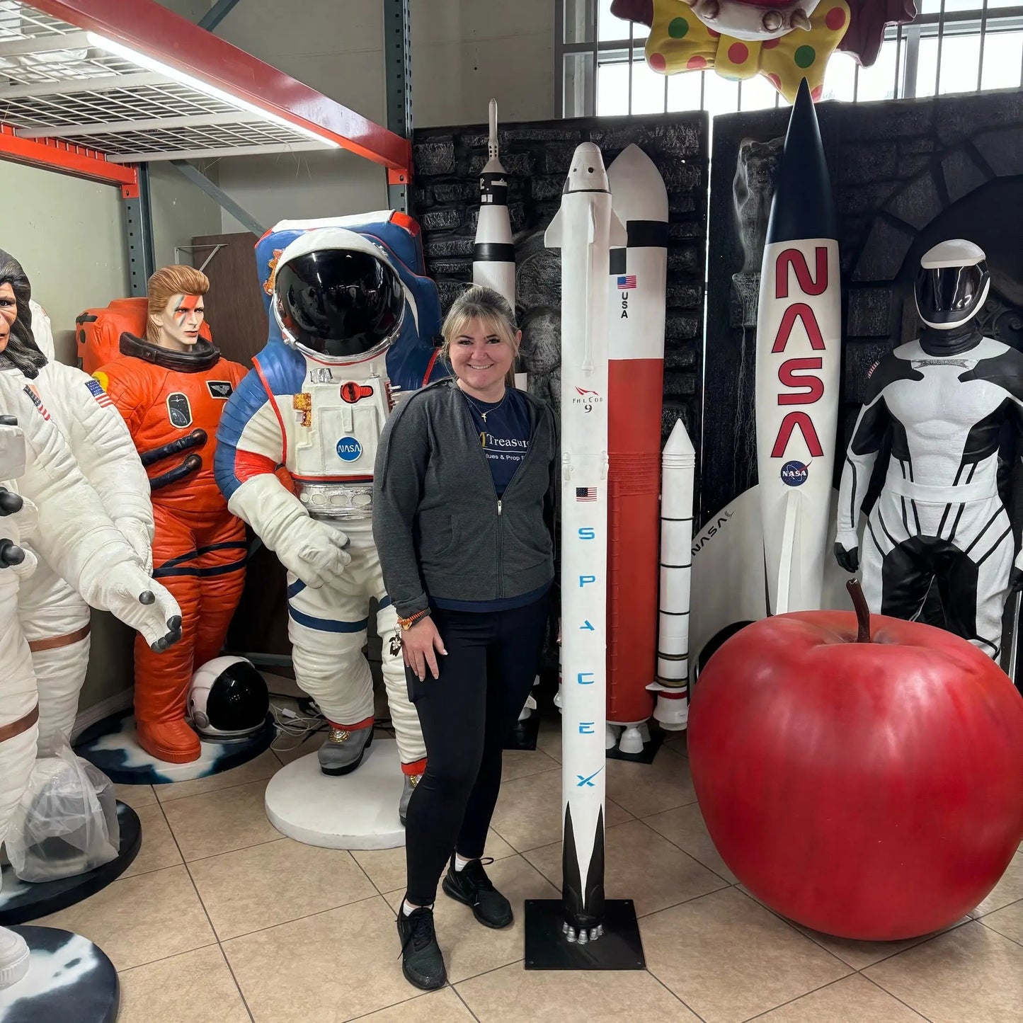 Rocket 3 Life Size Statue M0185-R269-PT