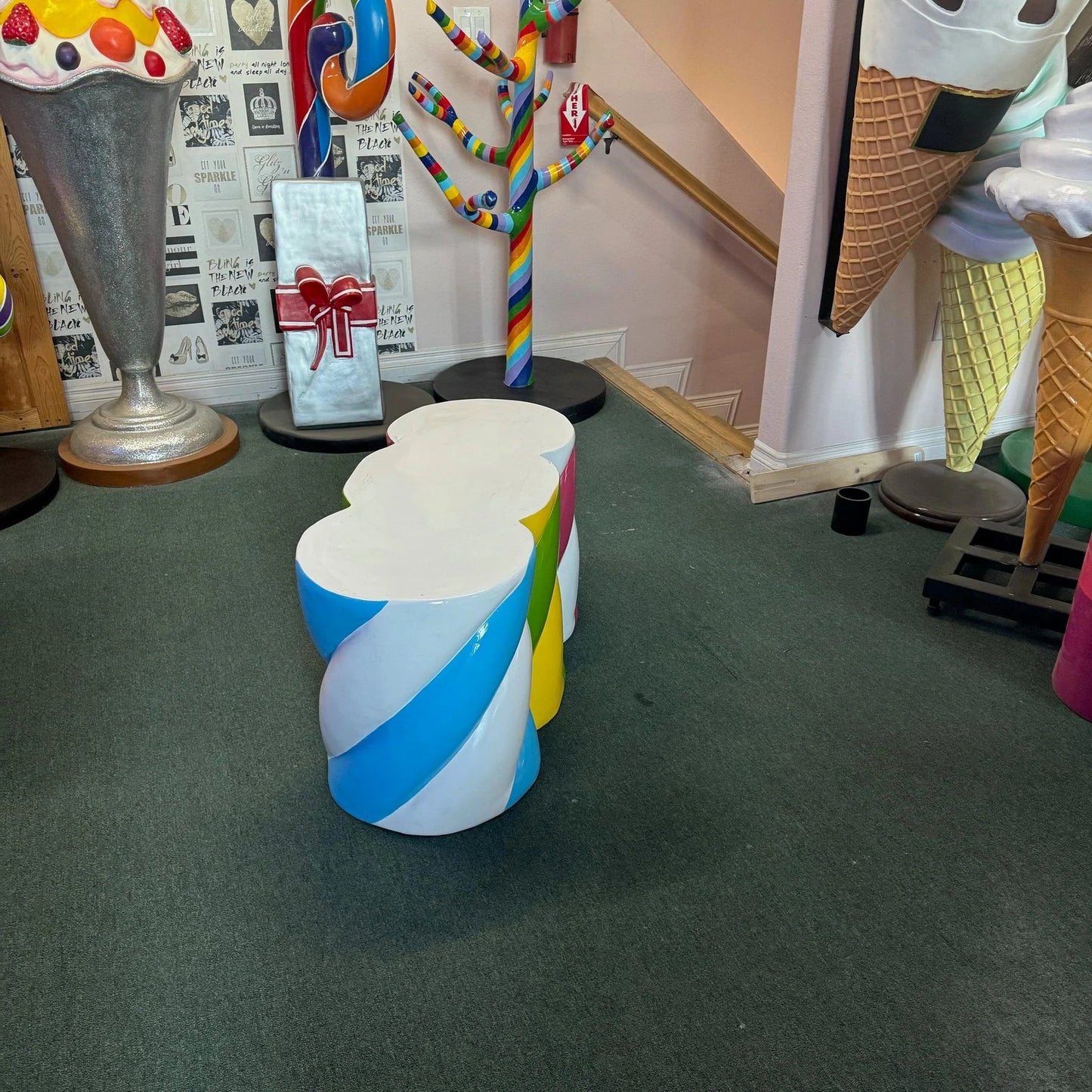 Marshmallow Double Stool Statue
