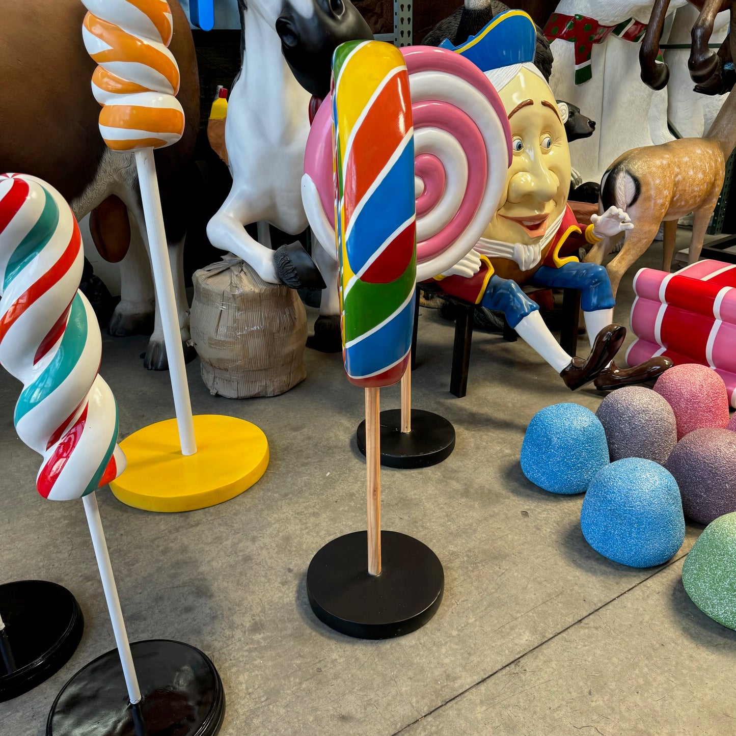 Small Rainbow Twirl Lollipop Statue