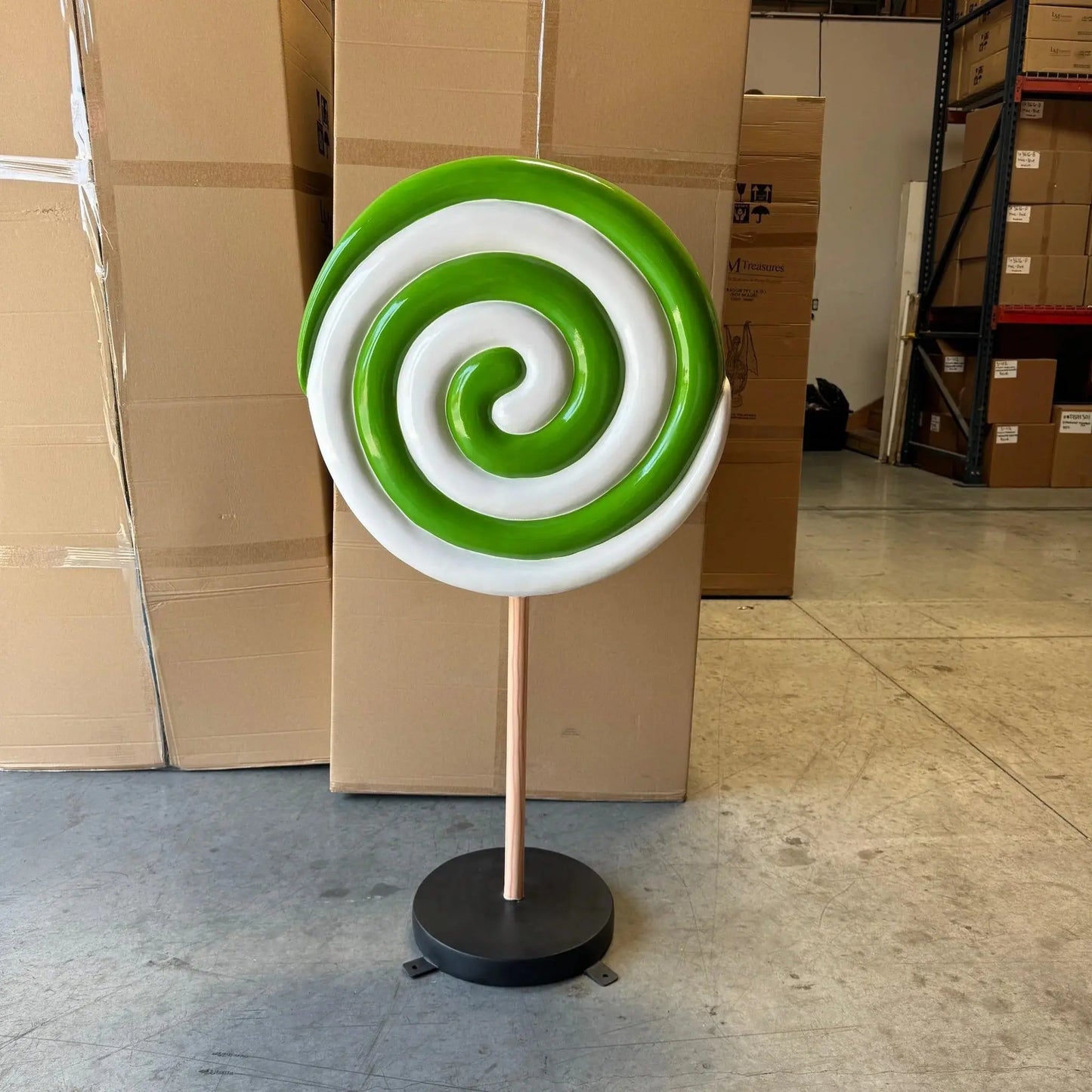 Small Green Twirl Lollipop Statue R0290G-S106-PT