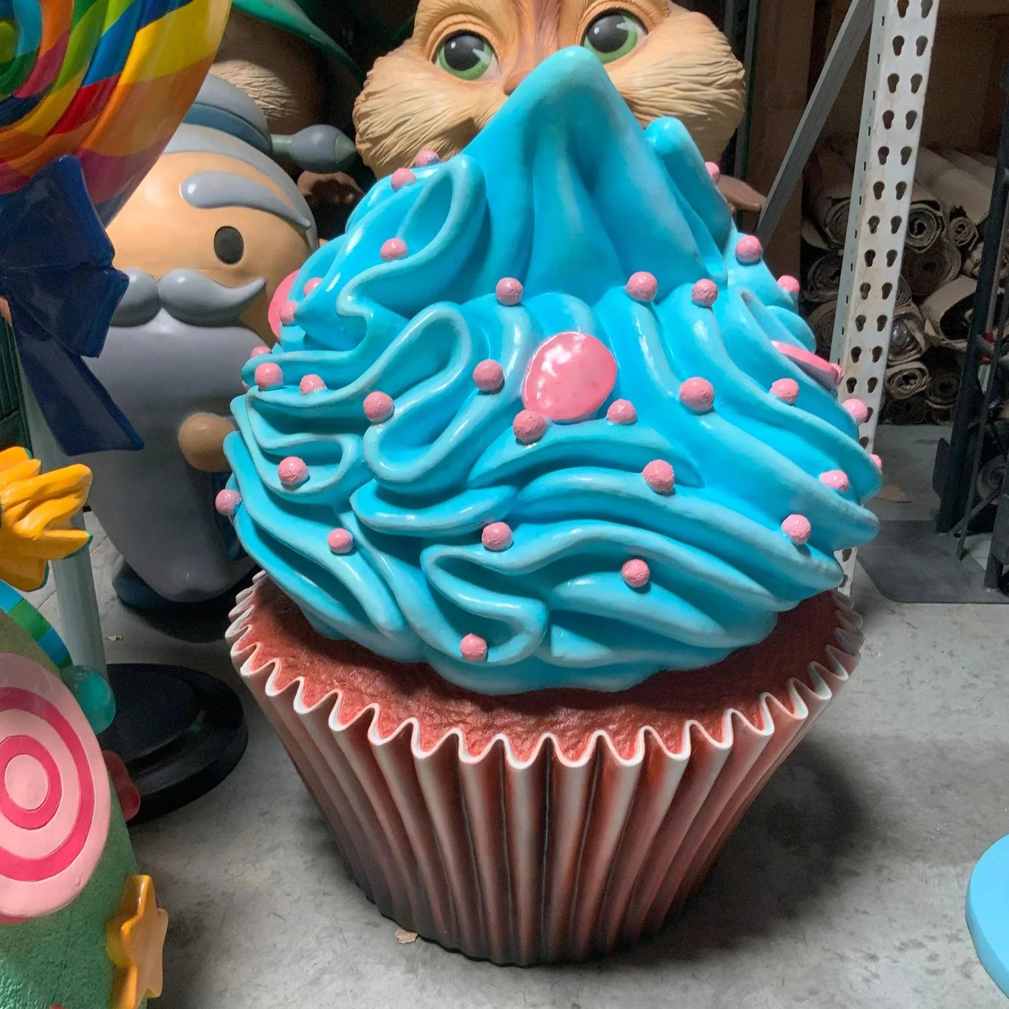 Giant Blue Cupcake Statue R0319B-S122-PT