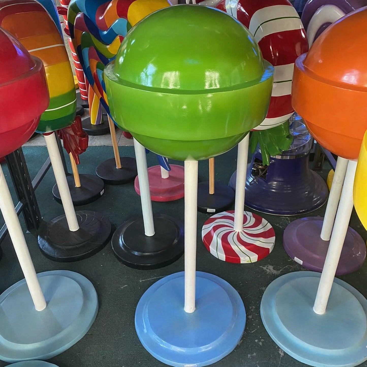 Medium Green Sugar Pop Statue
