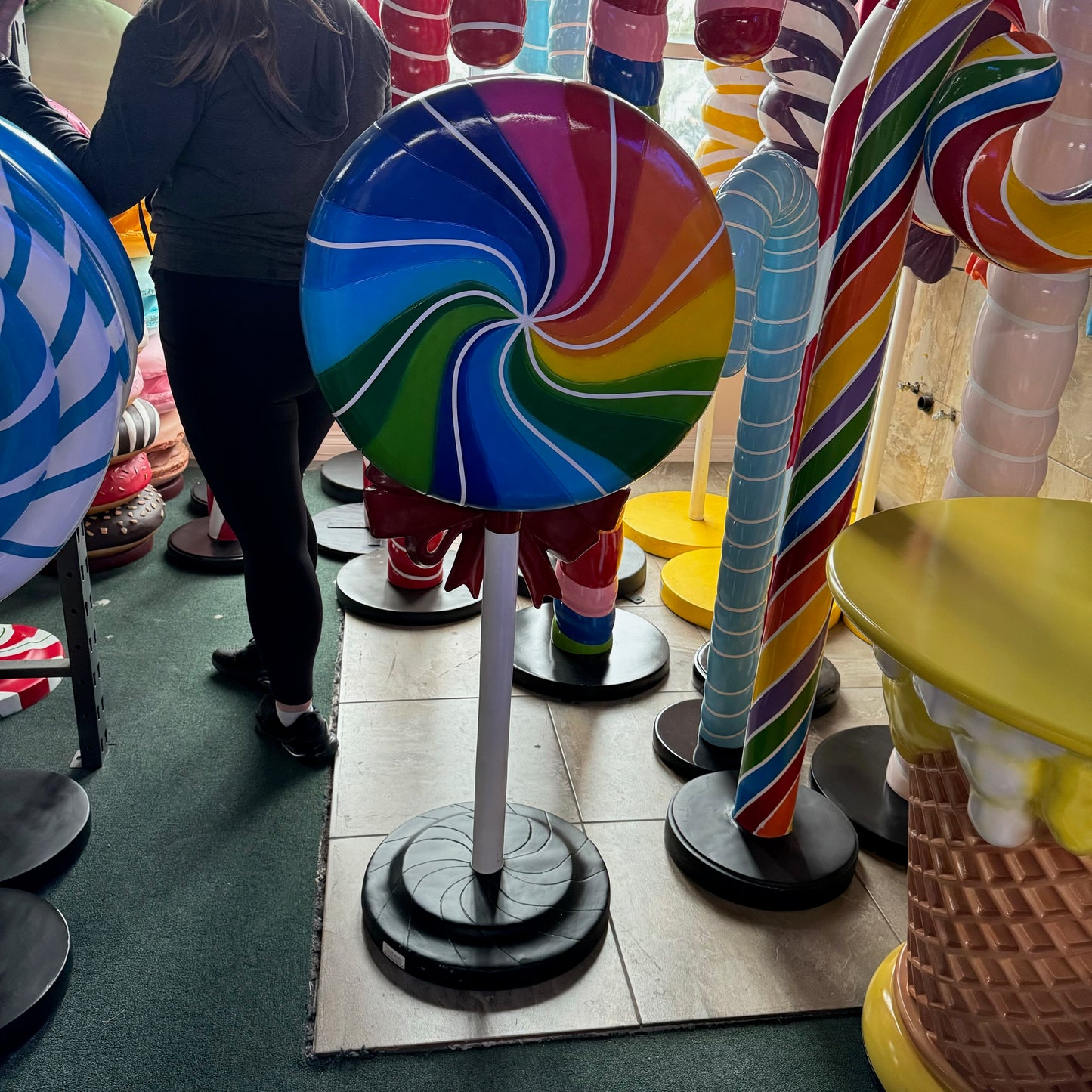 Small Rainbow Swirl Lollipop With Bow Statue