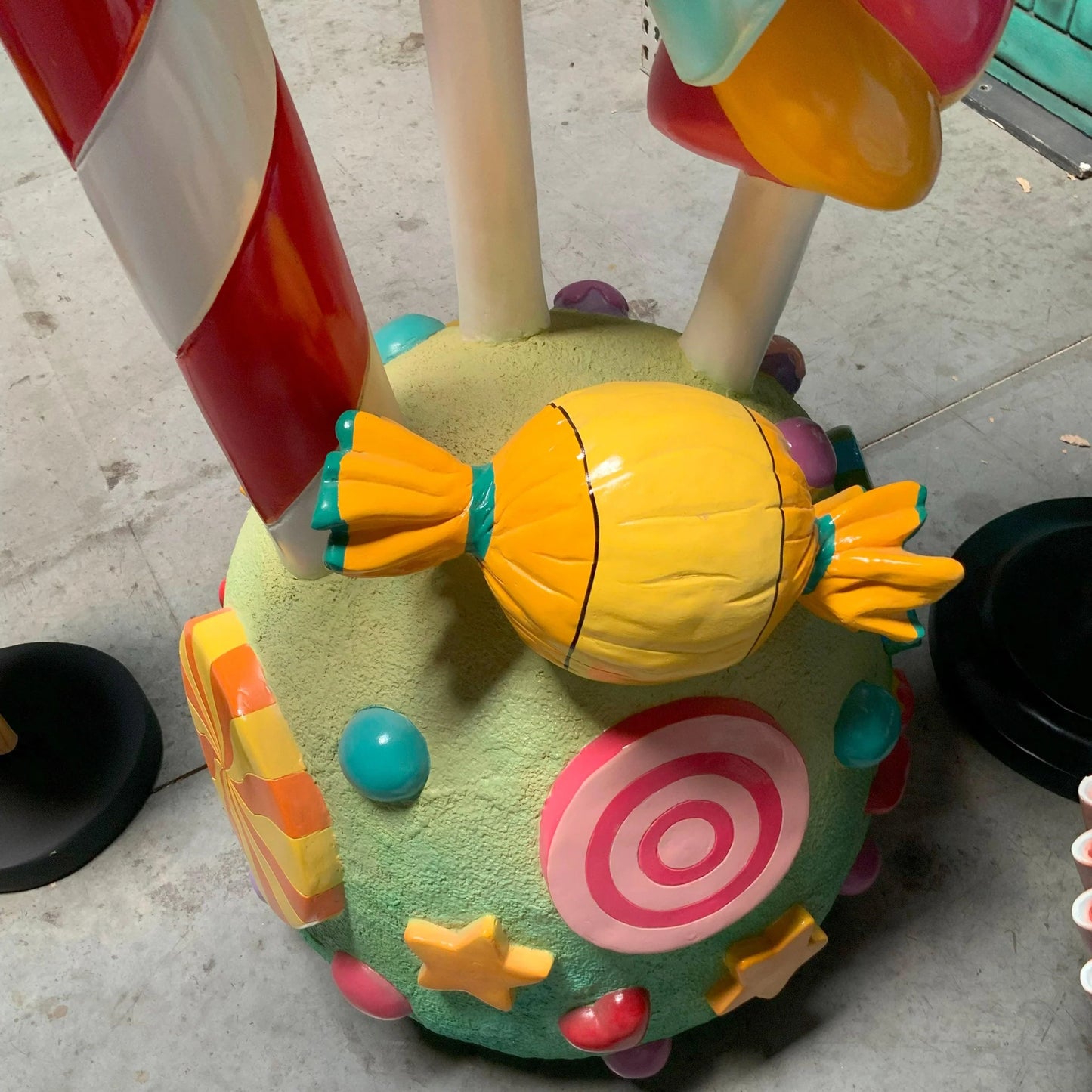Lollipop Candy Bundle Statue
