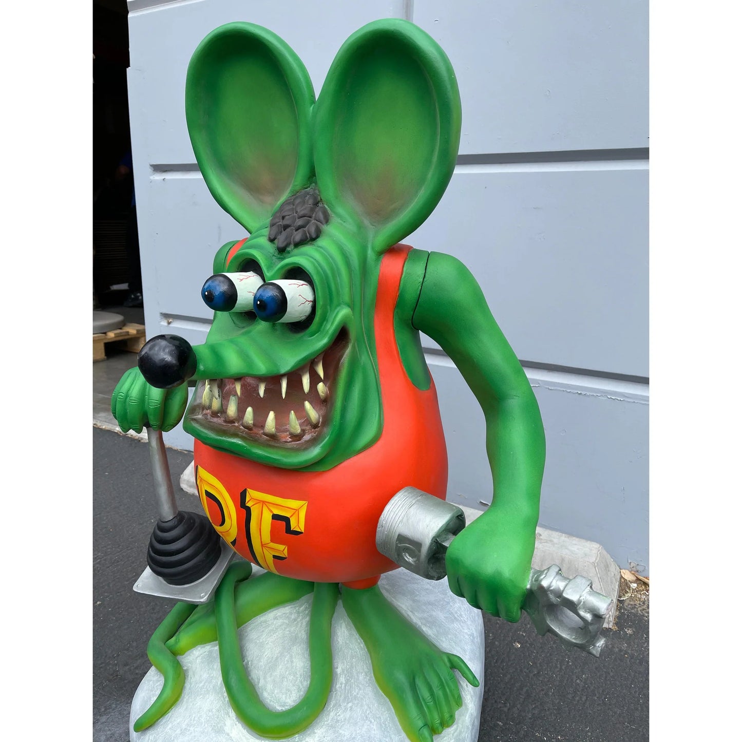 Mechanic Green Rat Statue