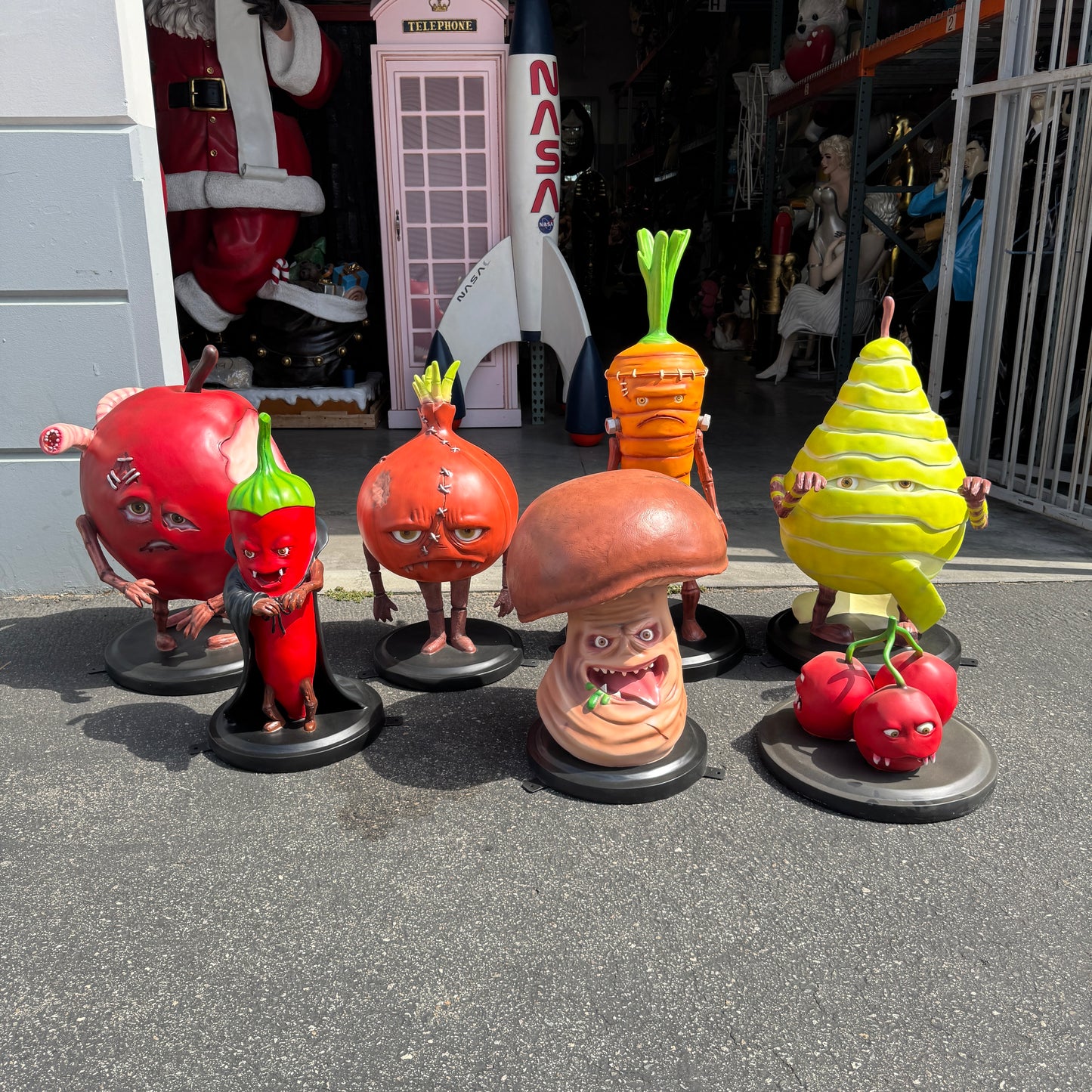 Infested Mushroom Spooky Veggie Statue