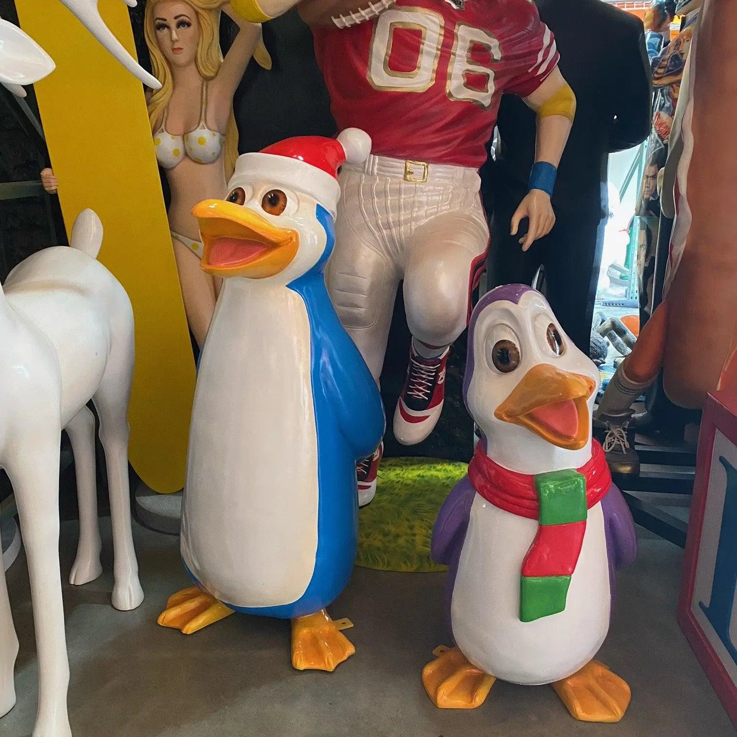 Purple Comic Penguin Statue S0245-0908-1-T