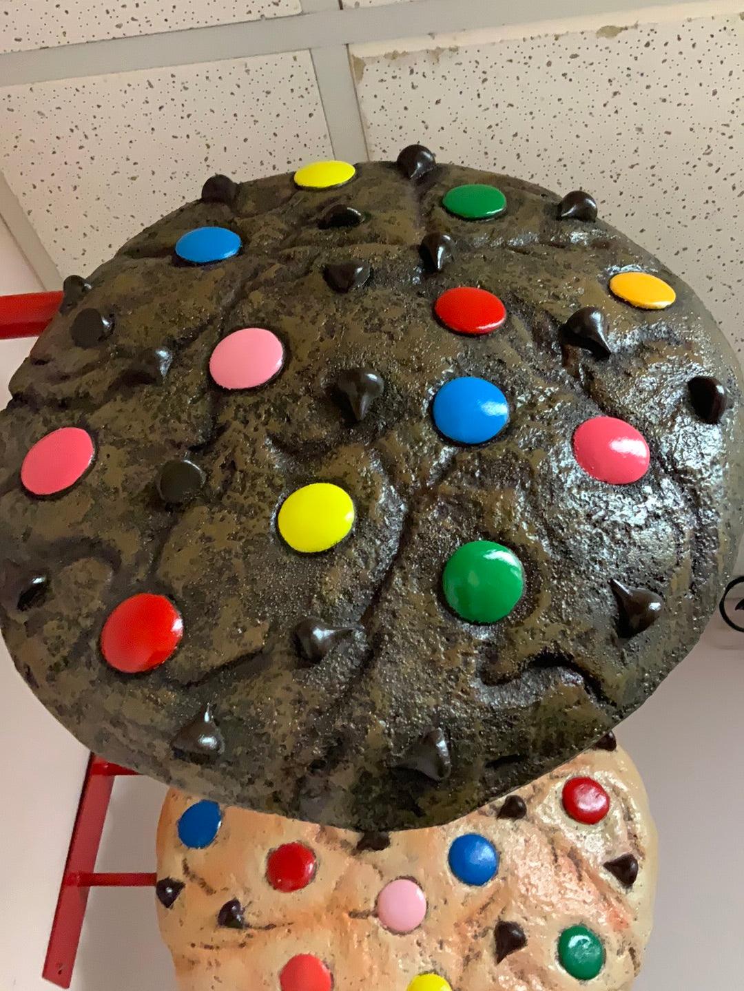 Hanging Chocolate Cookie Statue