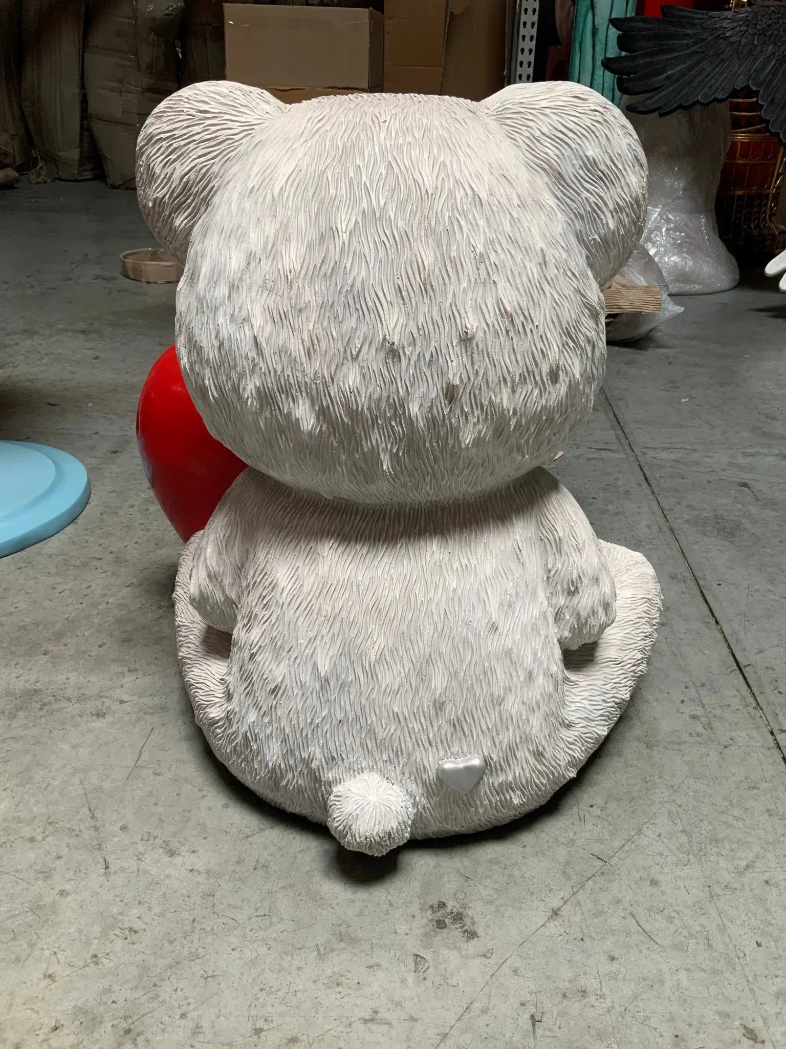 White Teddy Bear With Heart Statue LS342-S240-PT