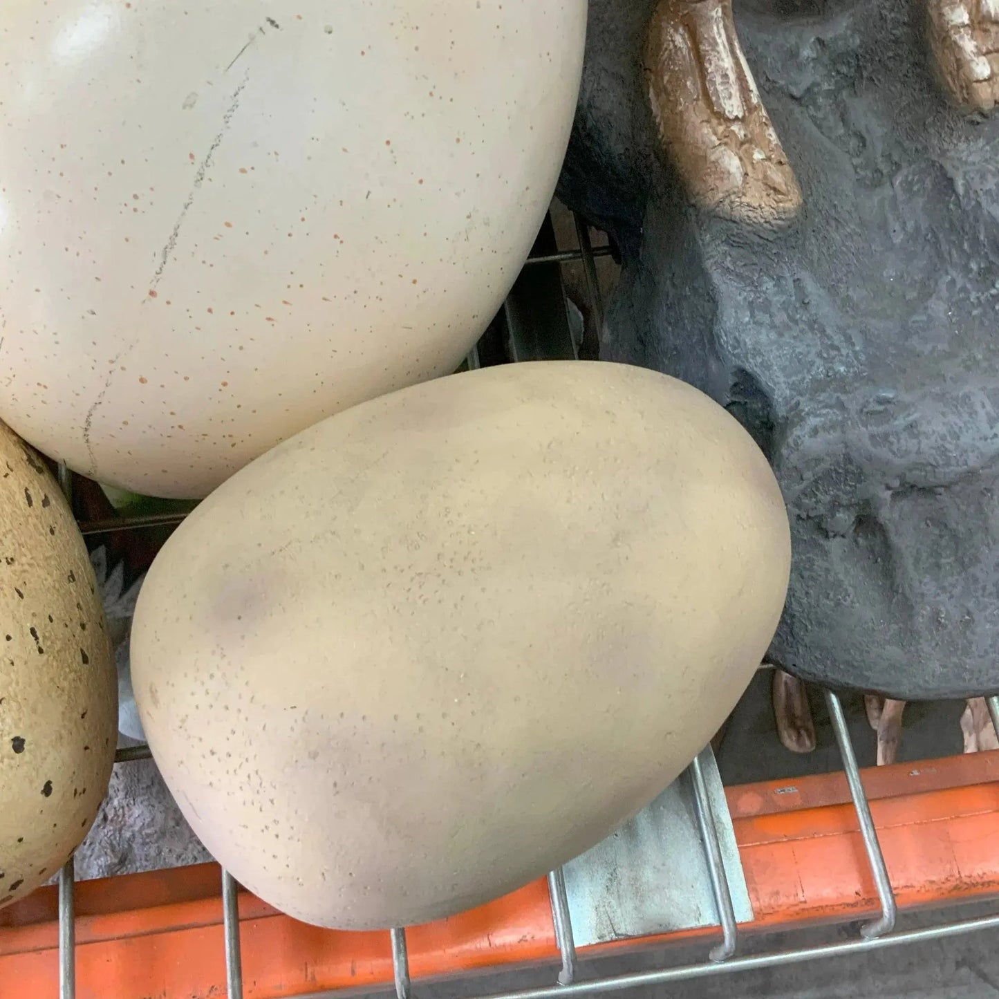 Small Dinosaur Egg Statue A0629-R045-PT