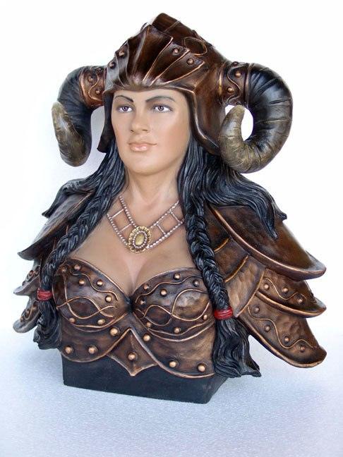 Bust Viking Roman Gladiator Armor Female - LM Treasures Prop Rentals