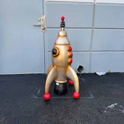 Toy Rocket Over Sized Statue M0229-0213-T