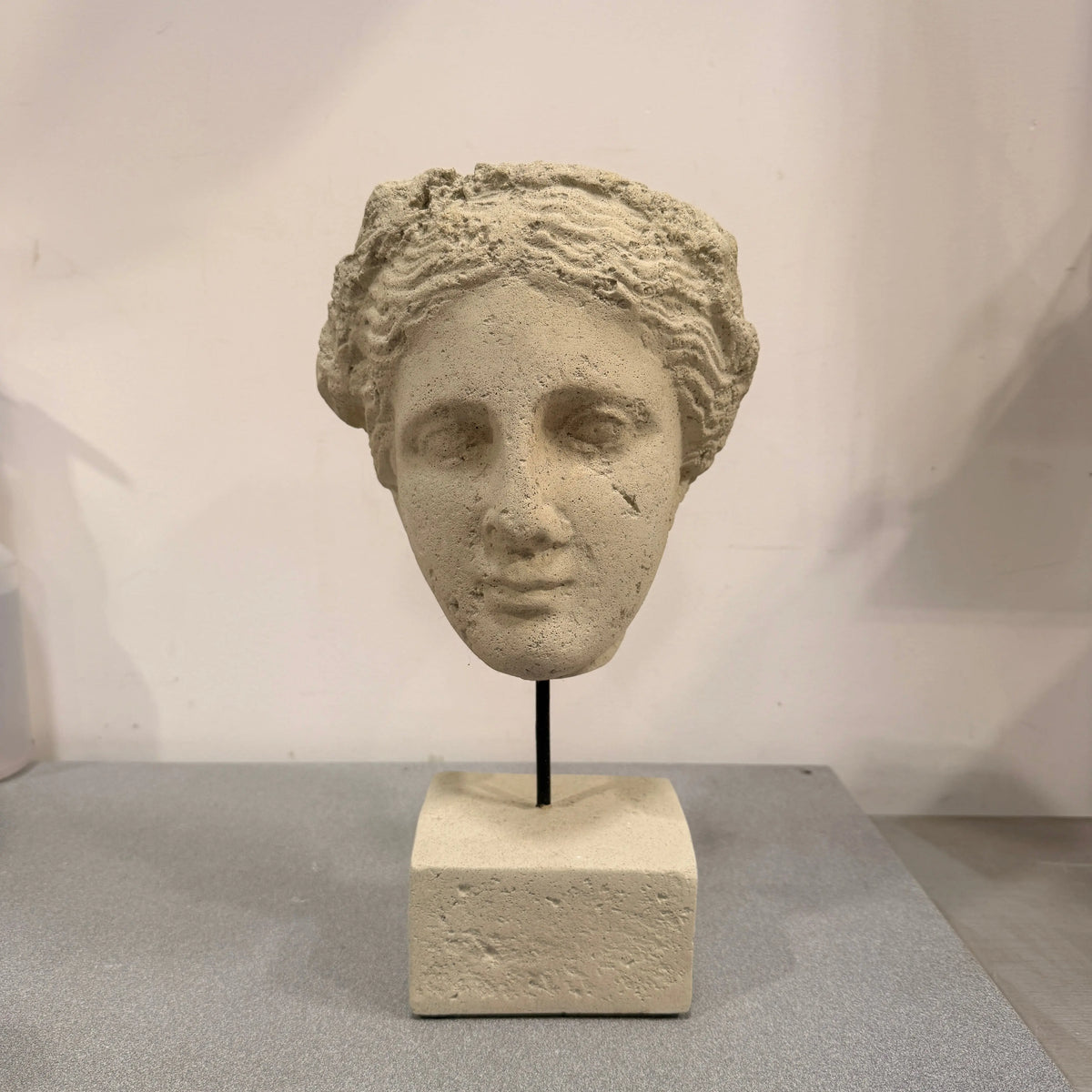 Vesuvius Maiden Stone Head Bust Statue M0249-030330-H