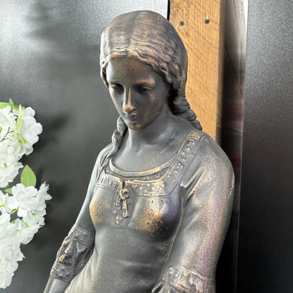 Small Medieval Lady Table Top Statue M0286-030406-H