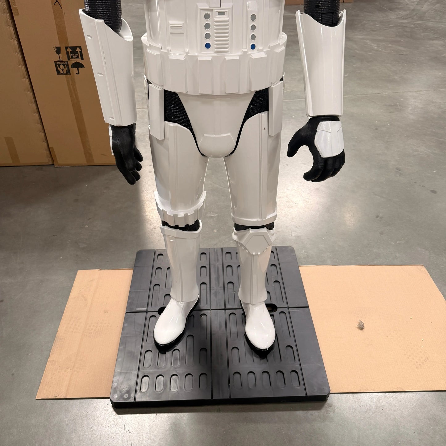 White Storm Trooper Statue LP-TROOP-P