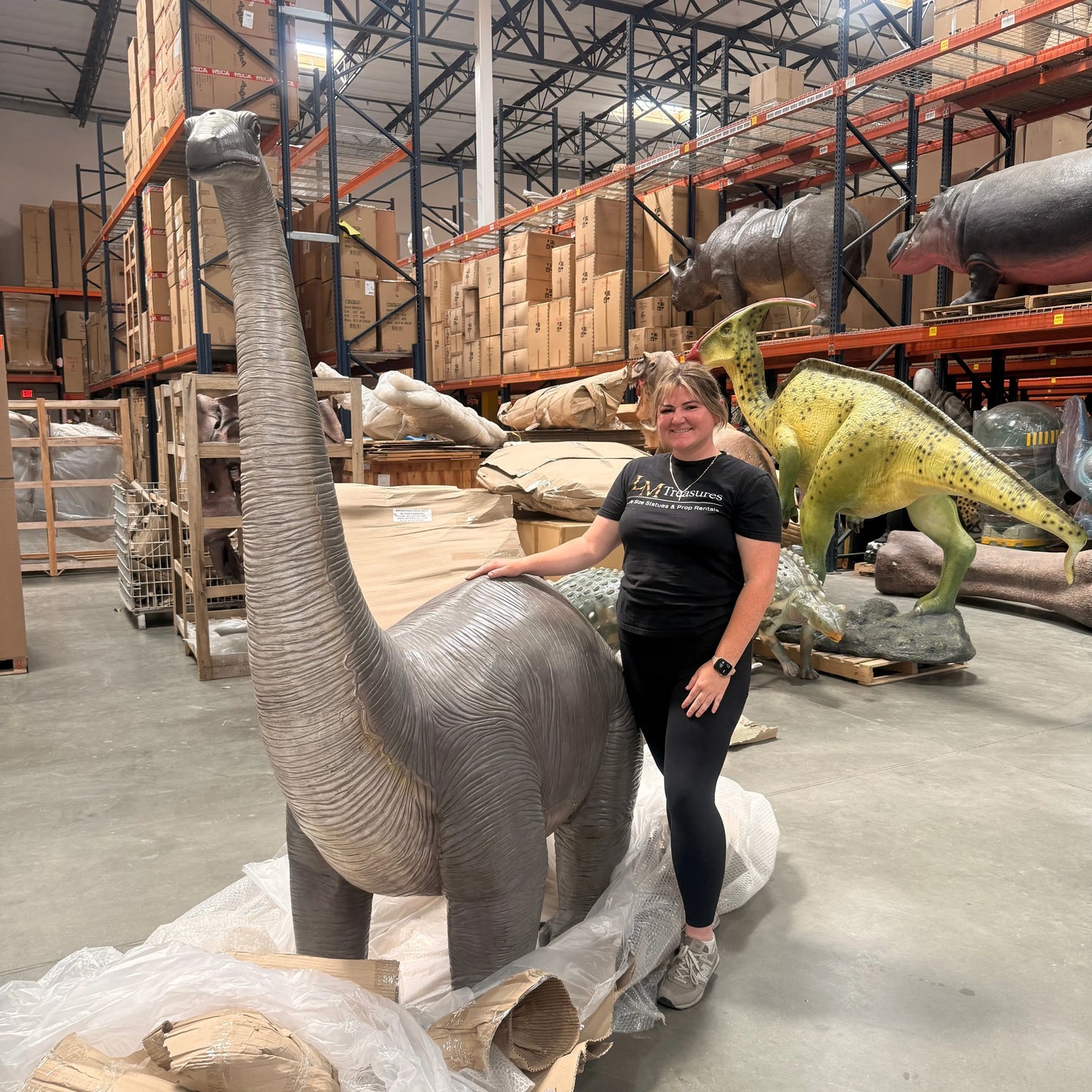 Brontosaurus Dinosaur Life Size Statue A0892-080130-H